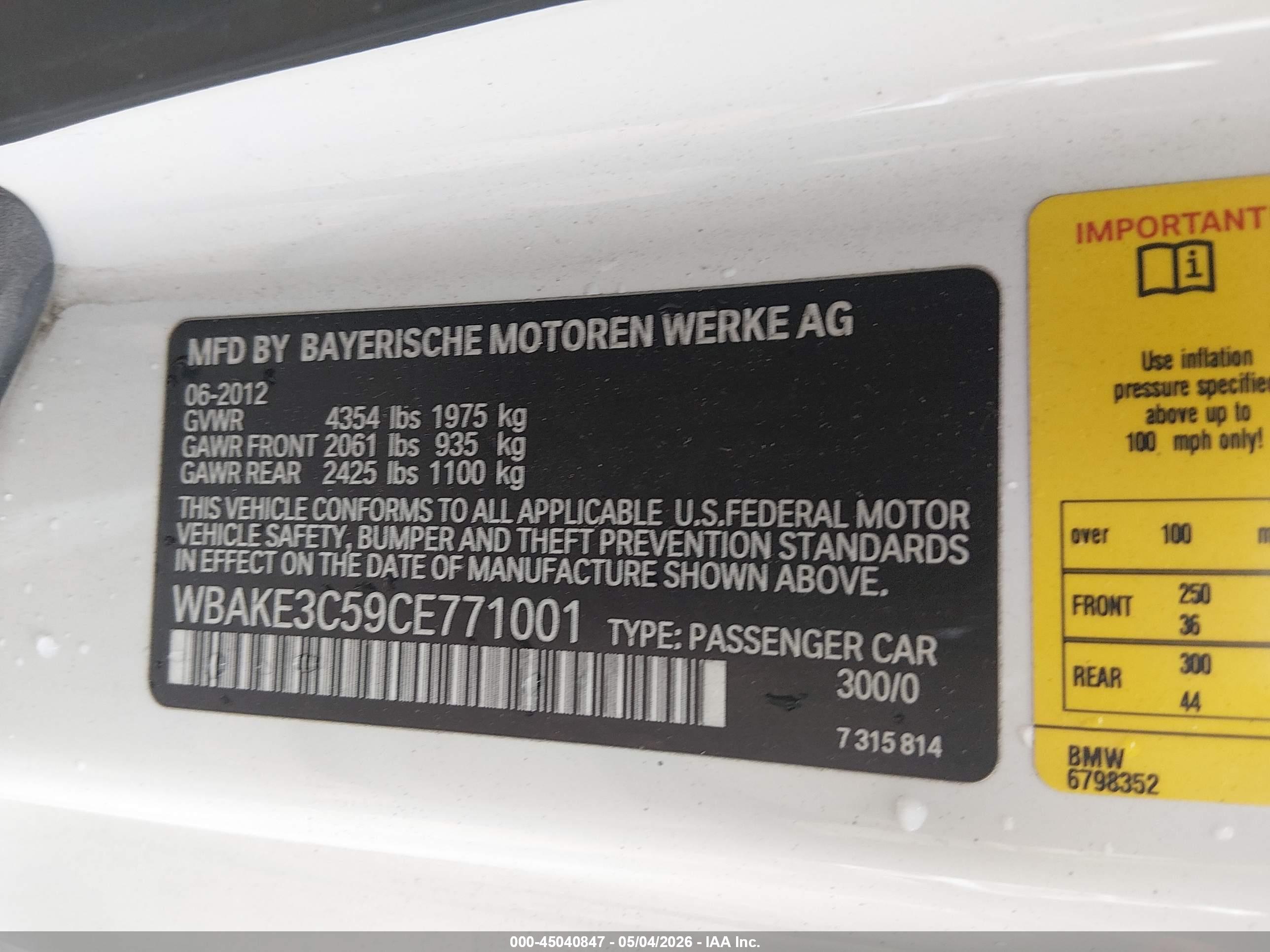 BMW 328I image 9