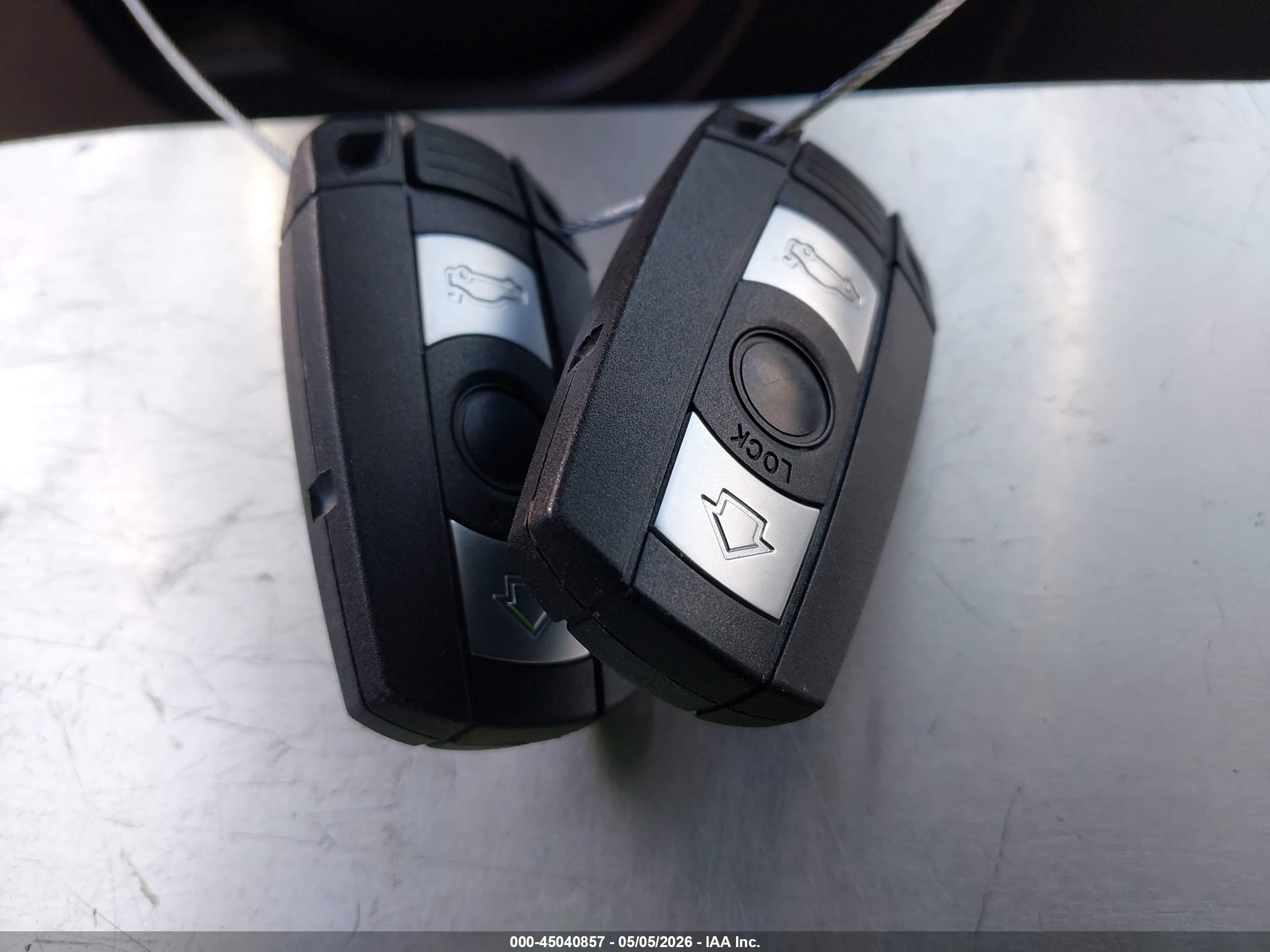 BMW 328I image 11