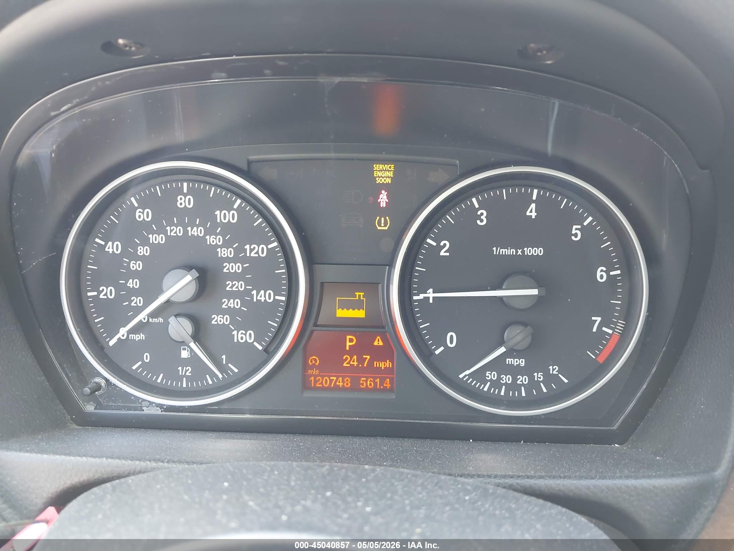 BMW 328I image 7