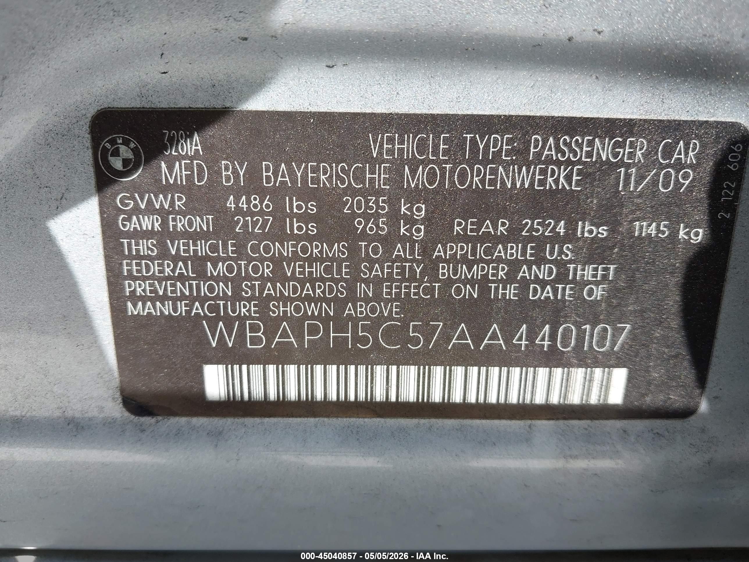 BMW 328I image 9