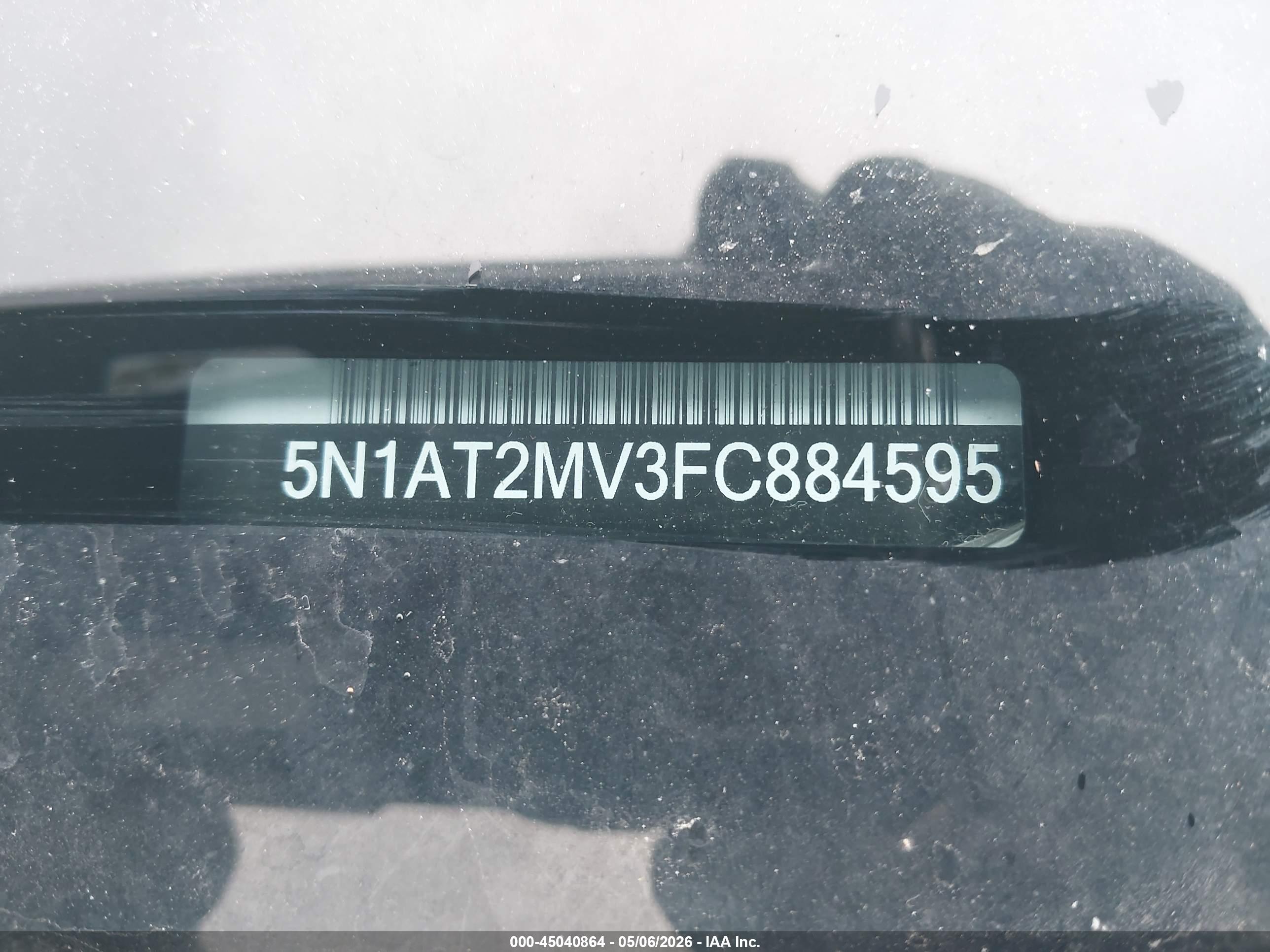 NISSAN ROGUE image 9