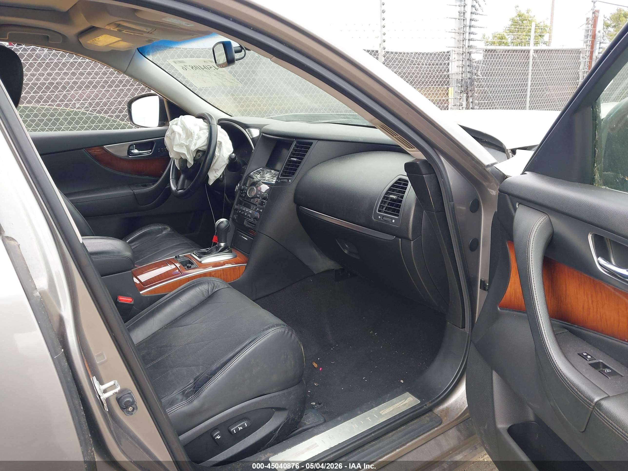 INFINITI FX35 image 5