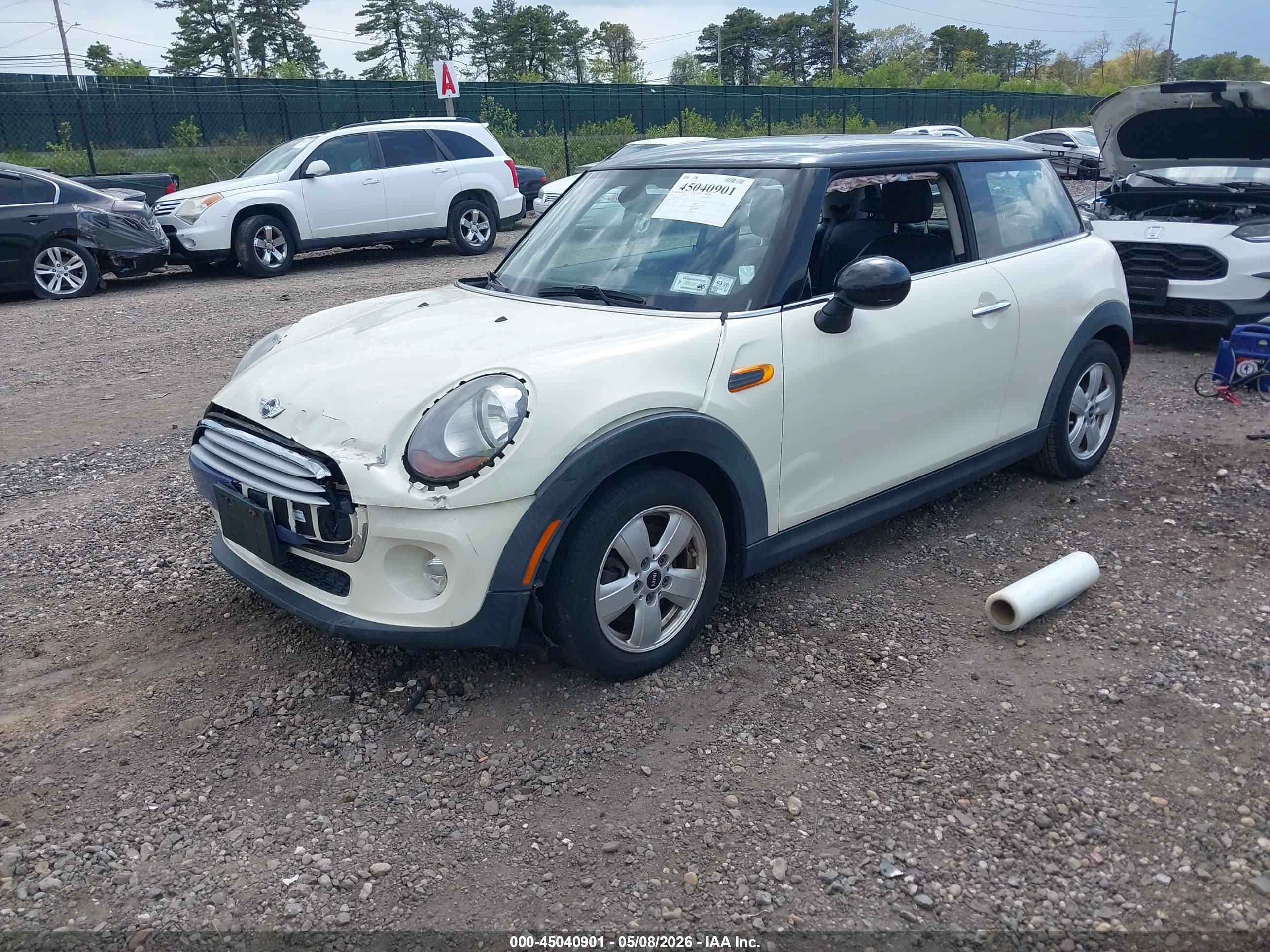 MINI HARDTOP image 2