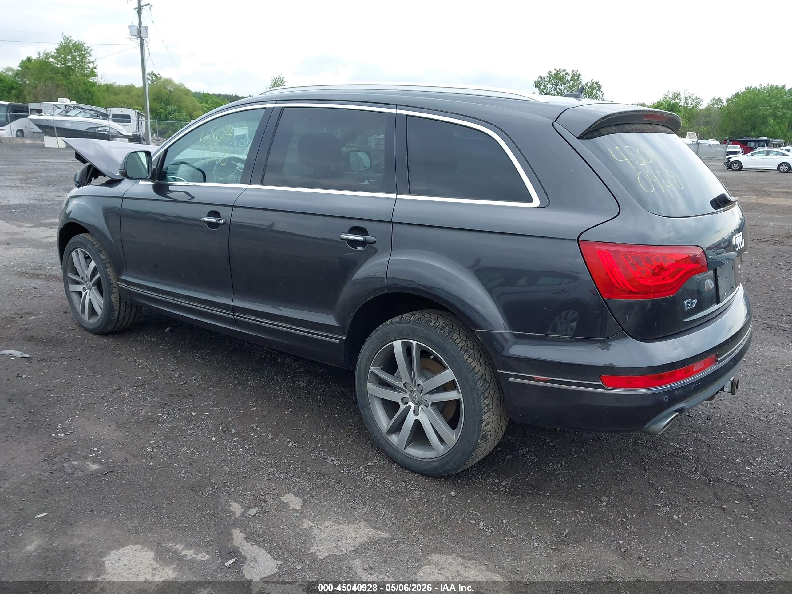 AUDI Q7 image 3