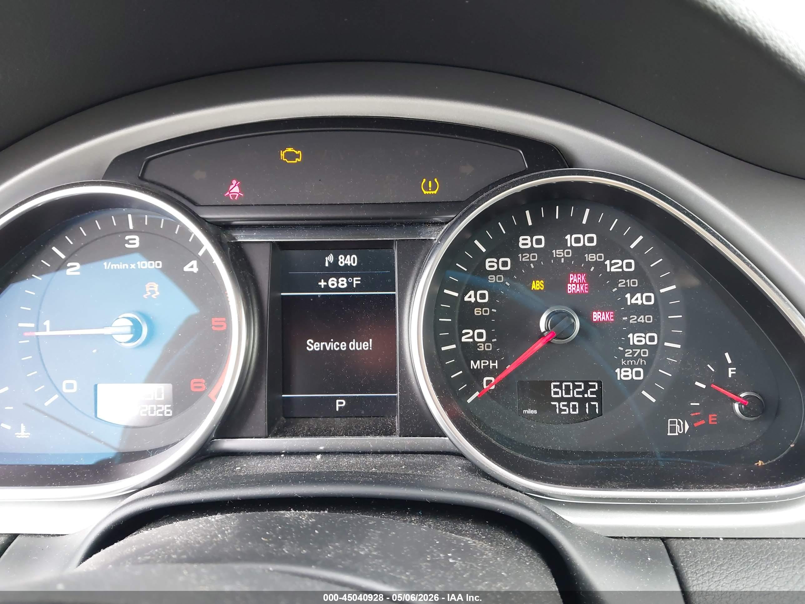 AUDI Q7 image 7