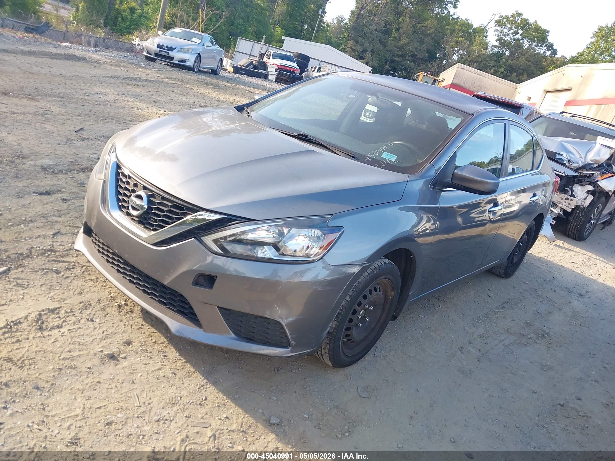 NISSAN SENTRA image 2