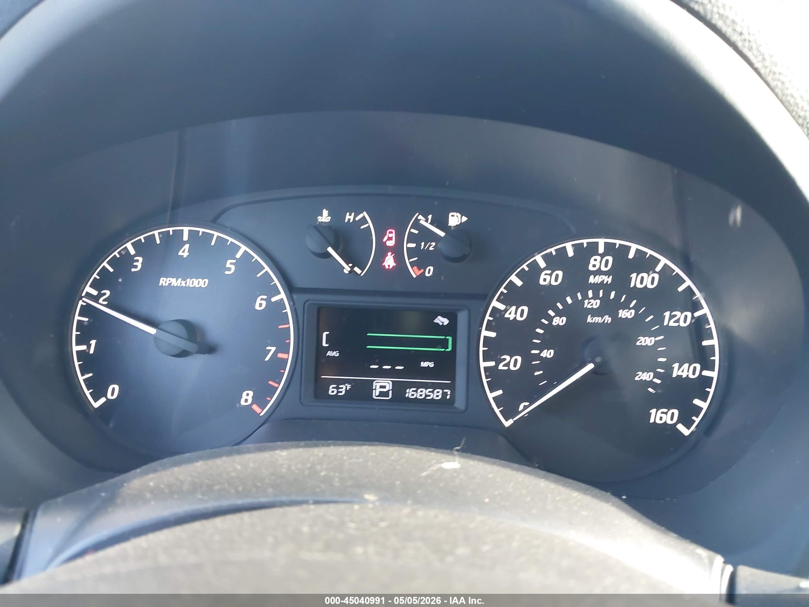 NISSAN SENTRA image 7
