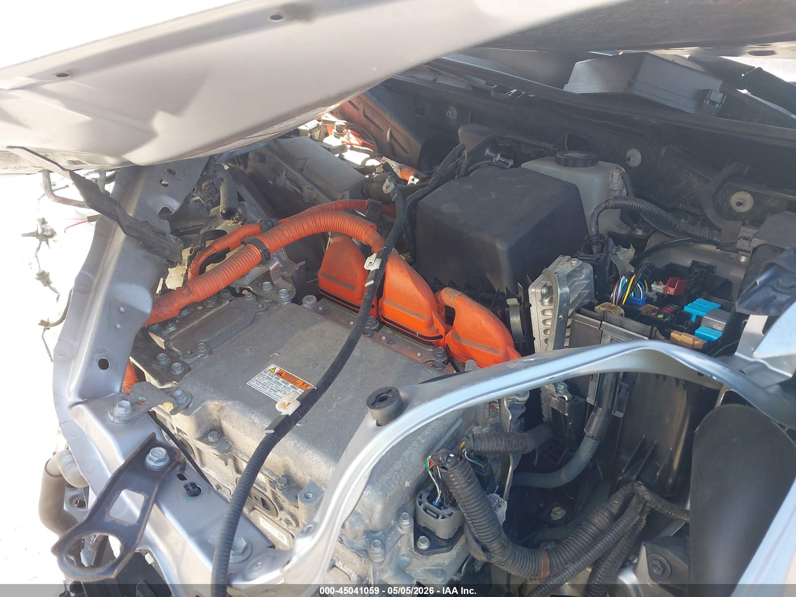 TOYOTA RAV4 image 10