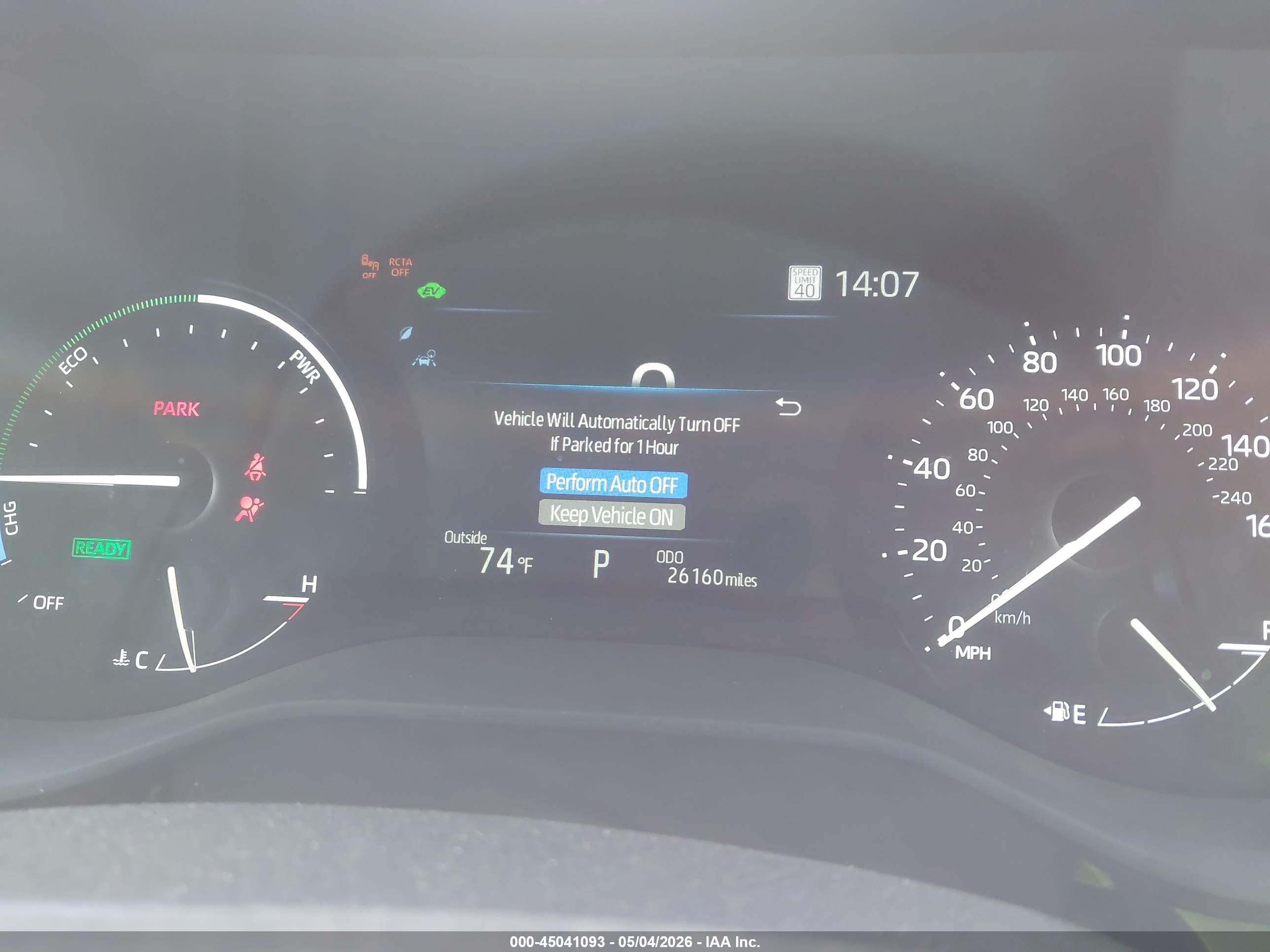 TOYOTA SIENNA image 7