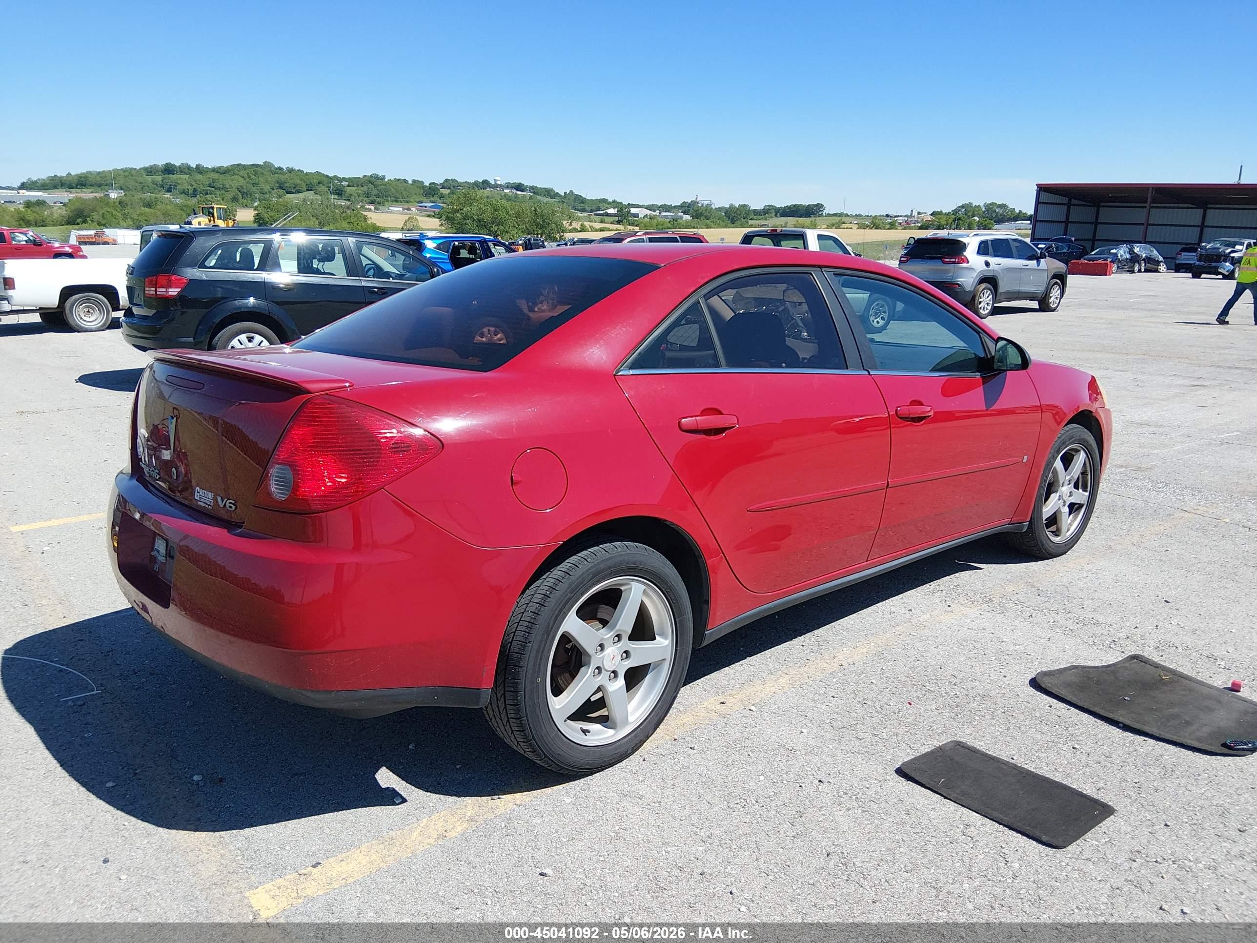 PONTIAC G6 image 4