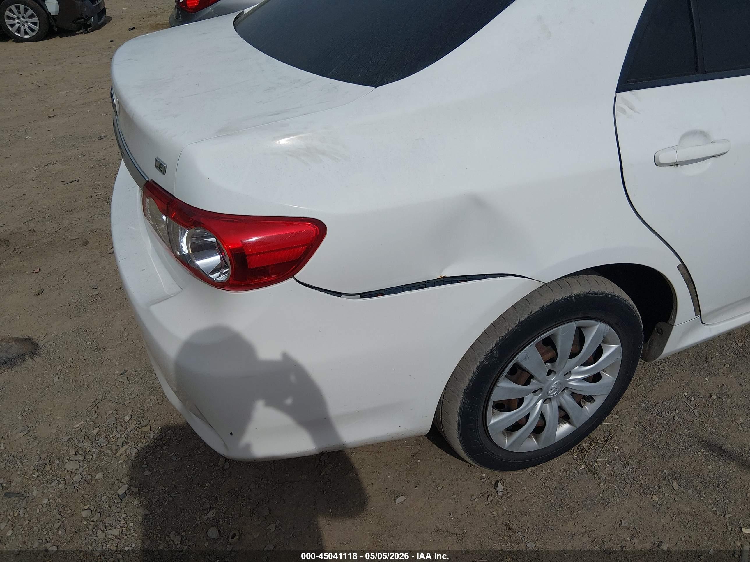 TOYOTA COROLLA image 6