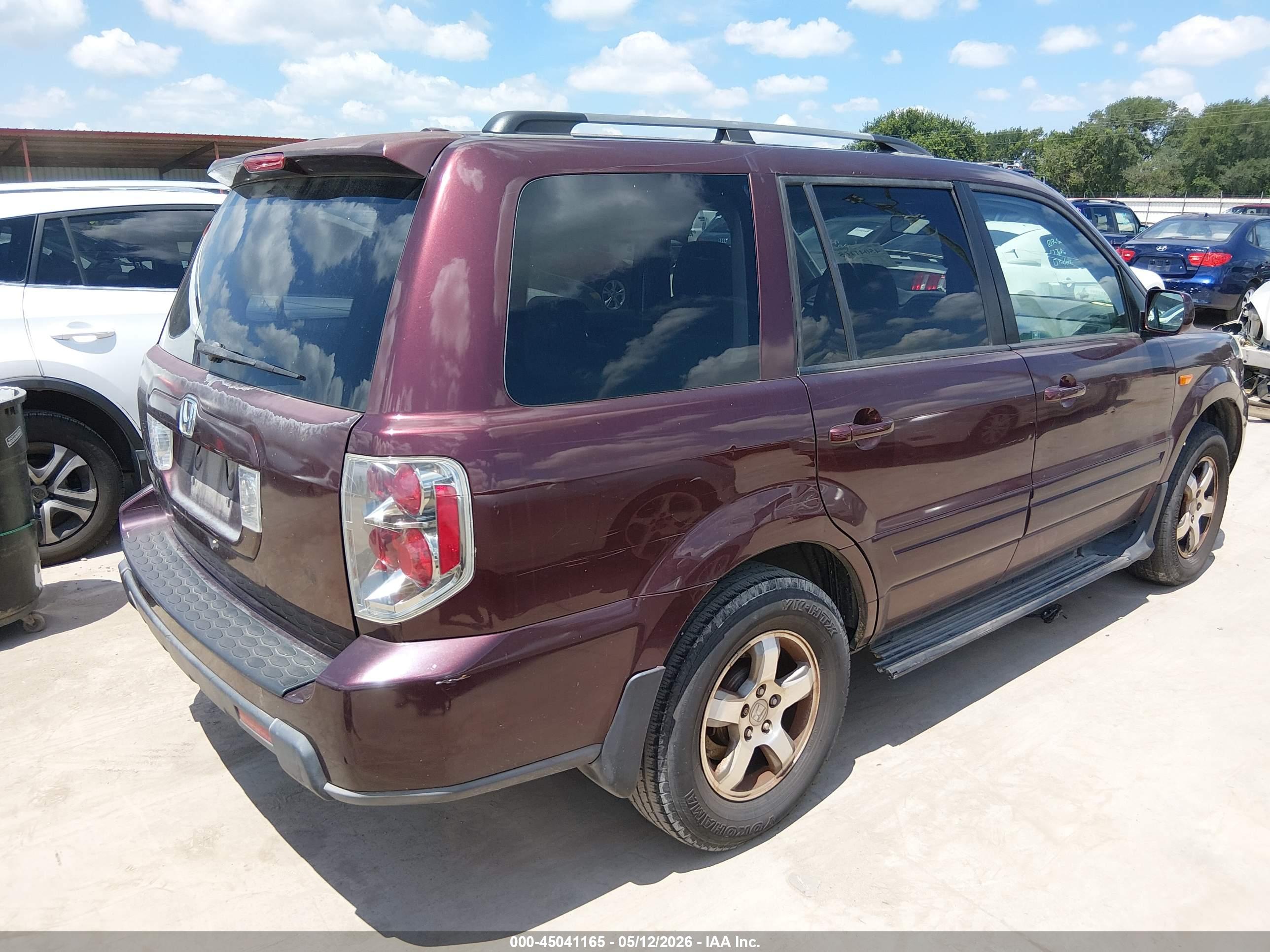 HONDA PILOT image 4