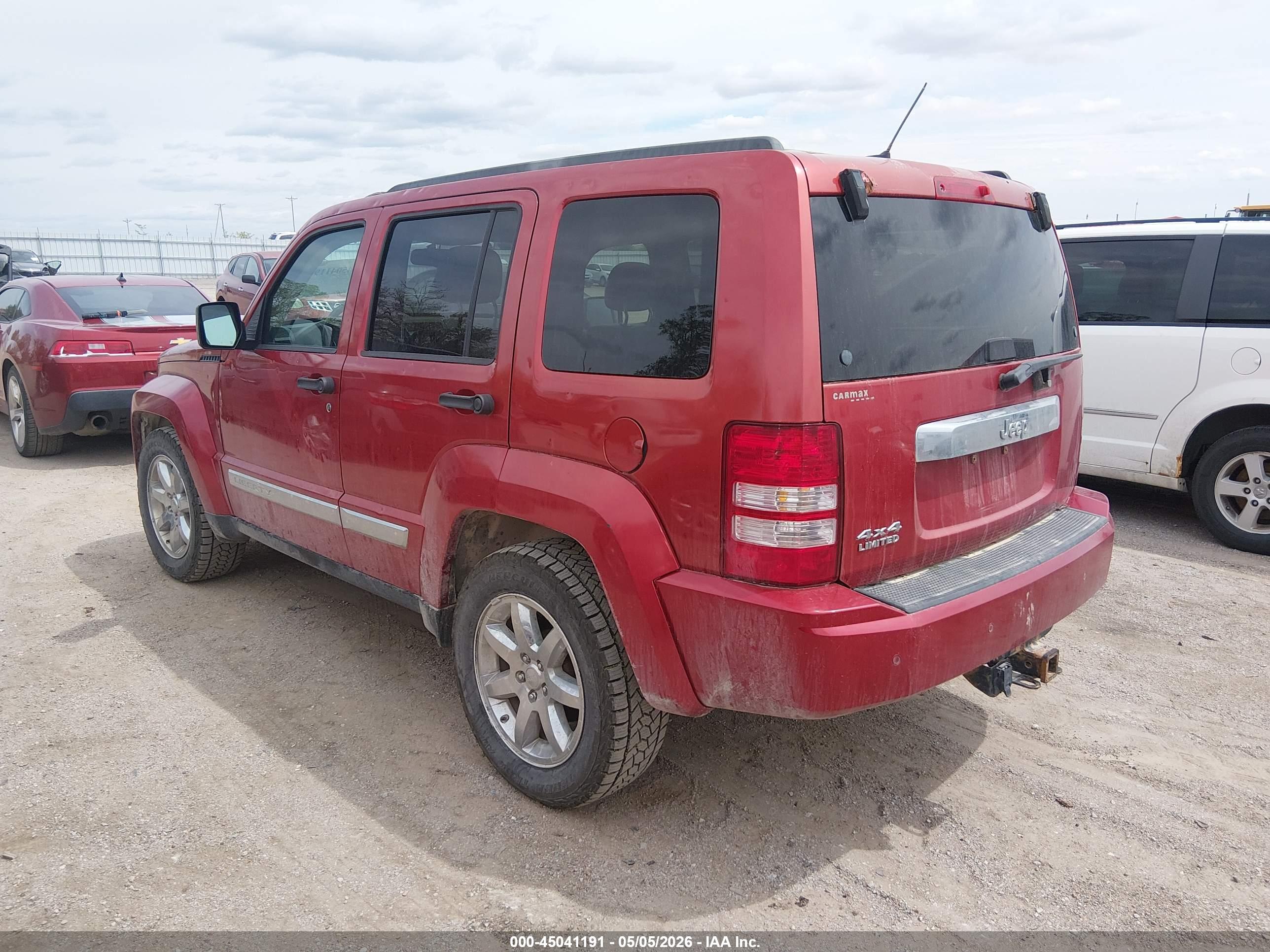 JEEP LIBERTY image 3