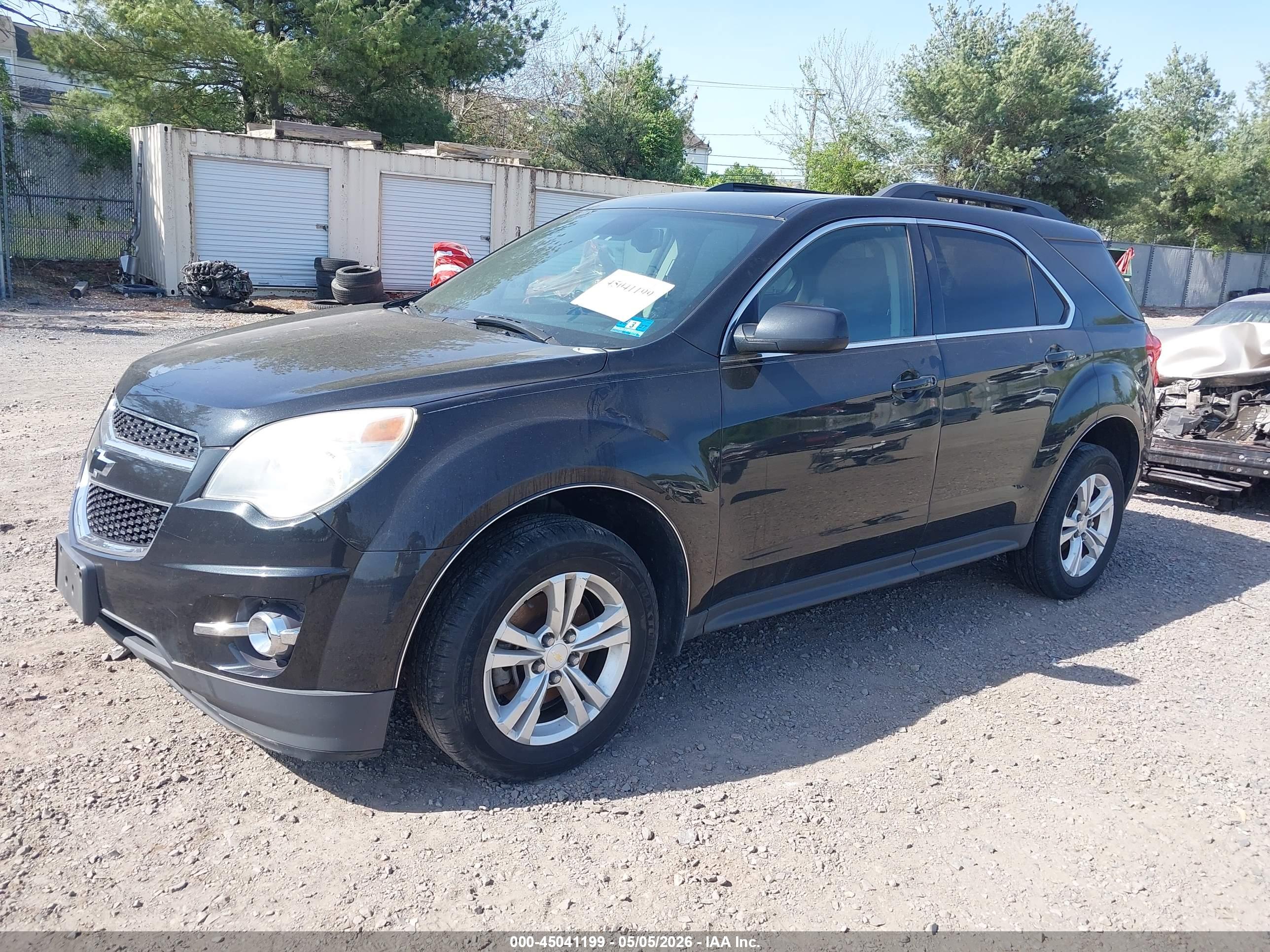 CHEVROLET EQUINOX image 2