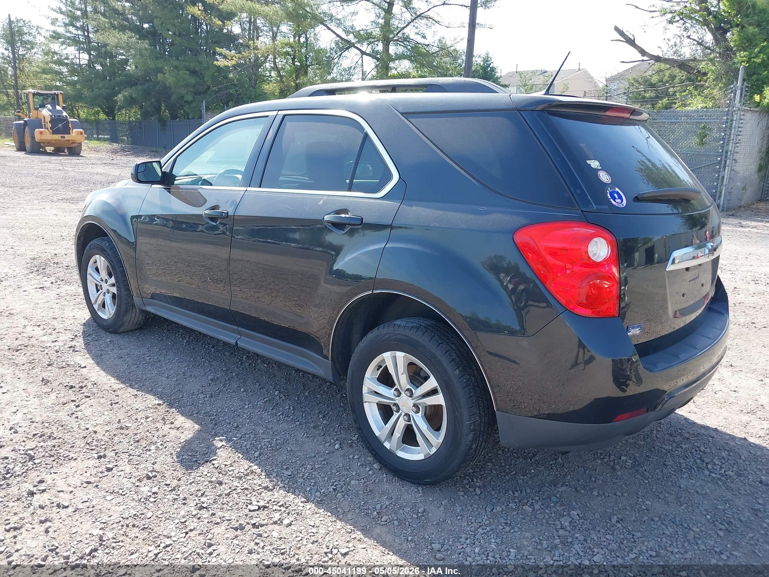 CHEVROLET EQUINOX image 3