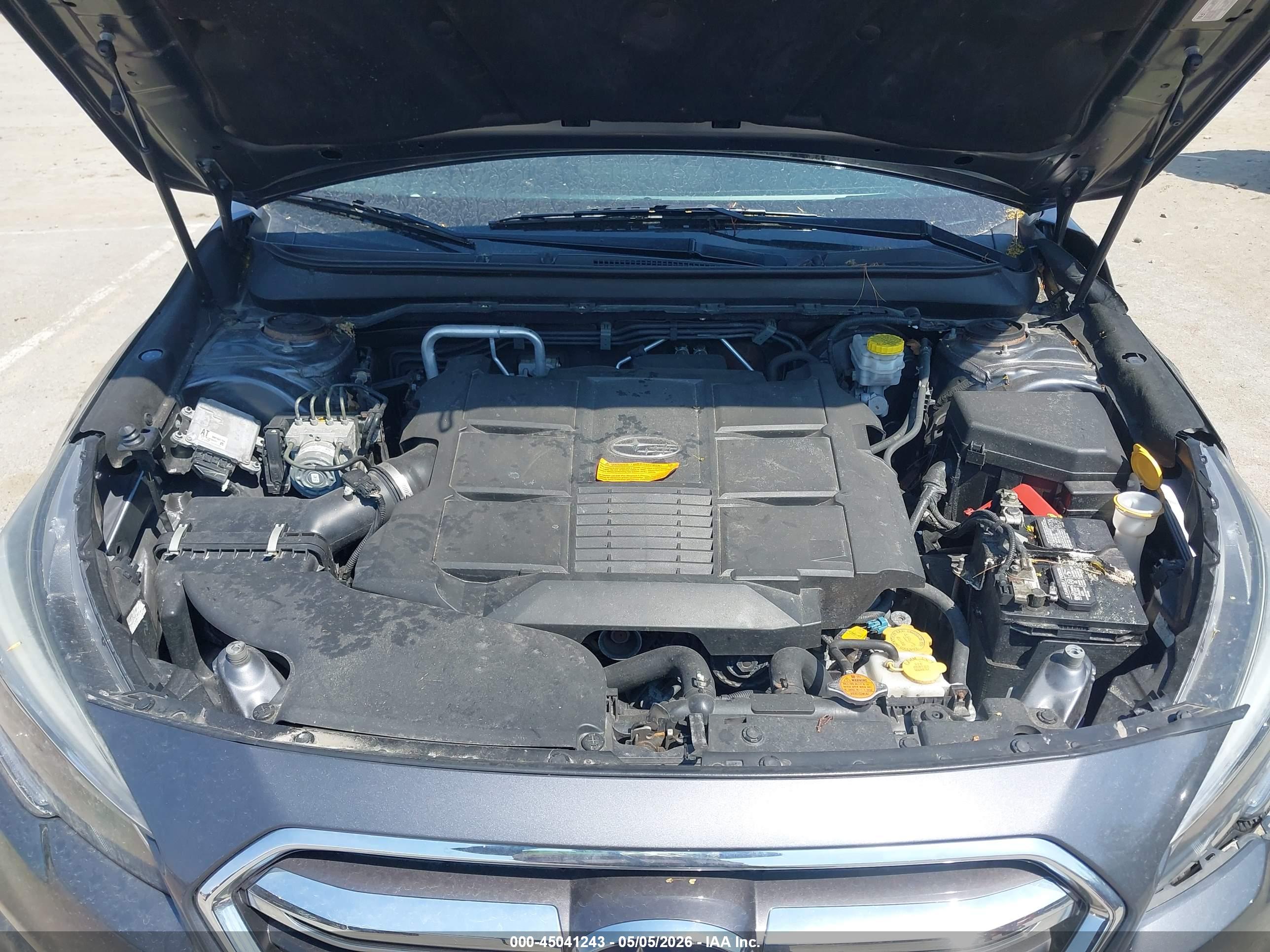 SUBARU OUTBACK image 10