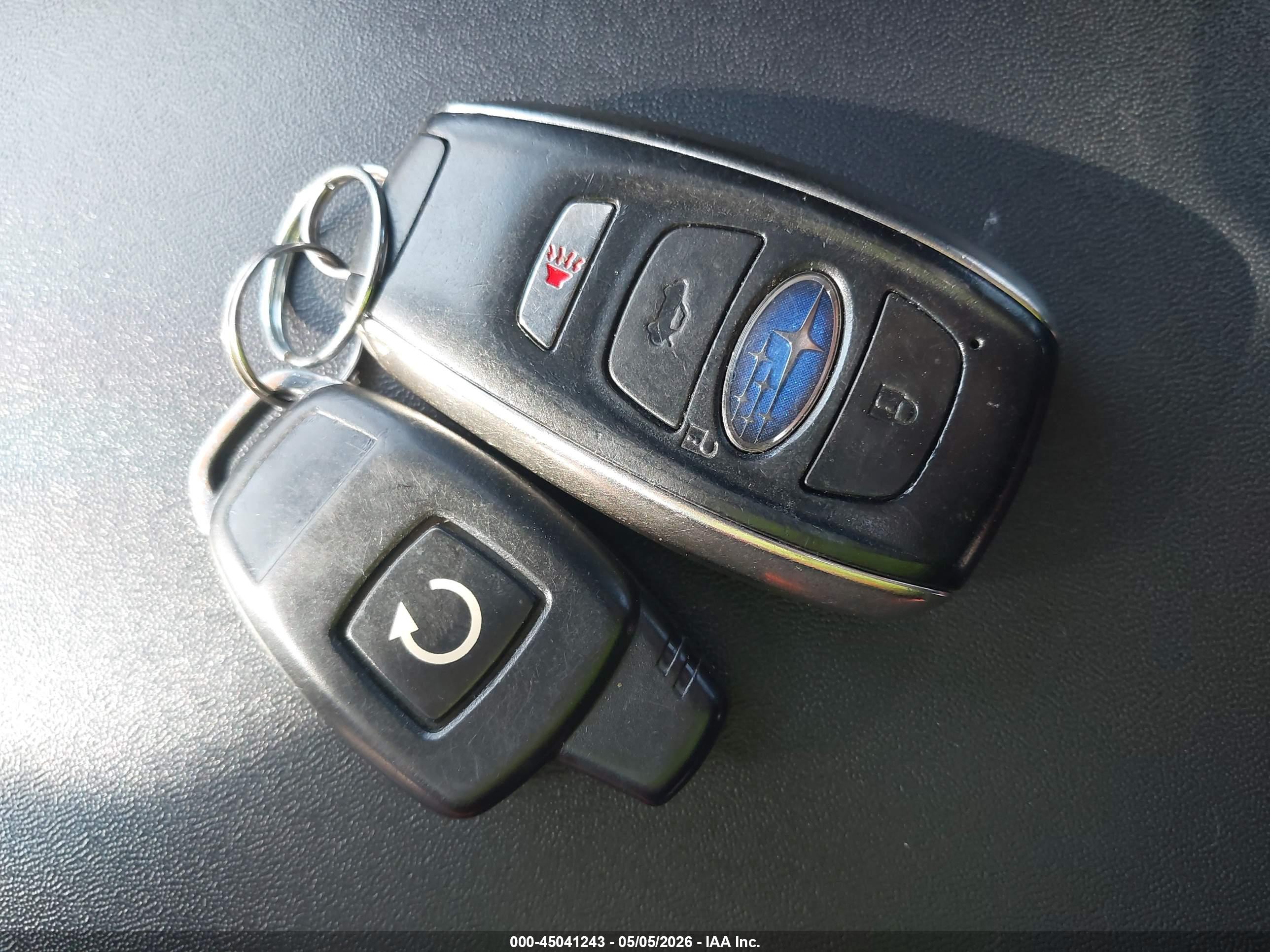 SUBARU OUTBACK image 11