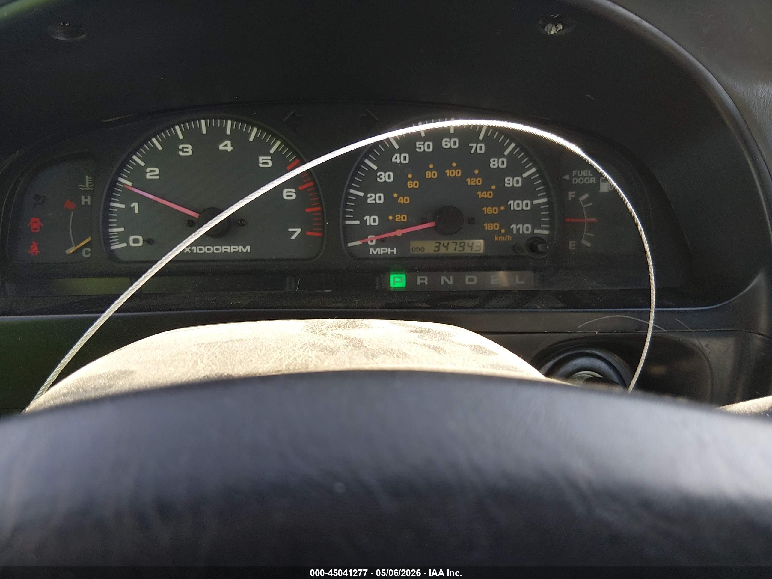 TOYOTA 4RUNNER image 7