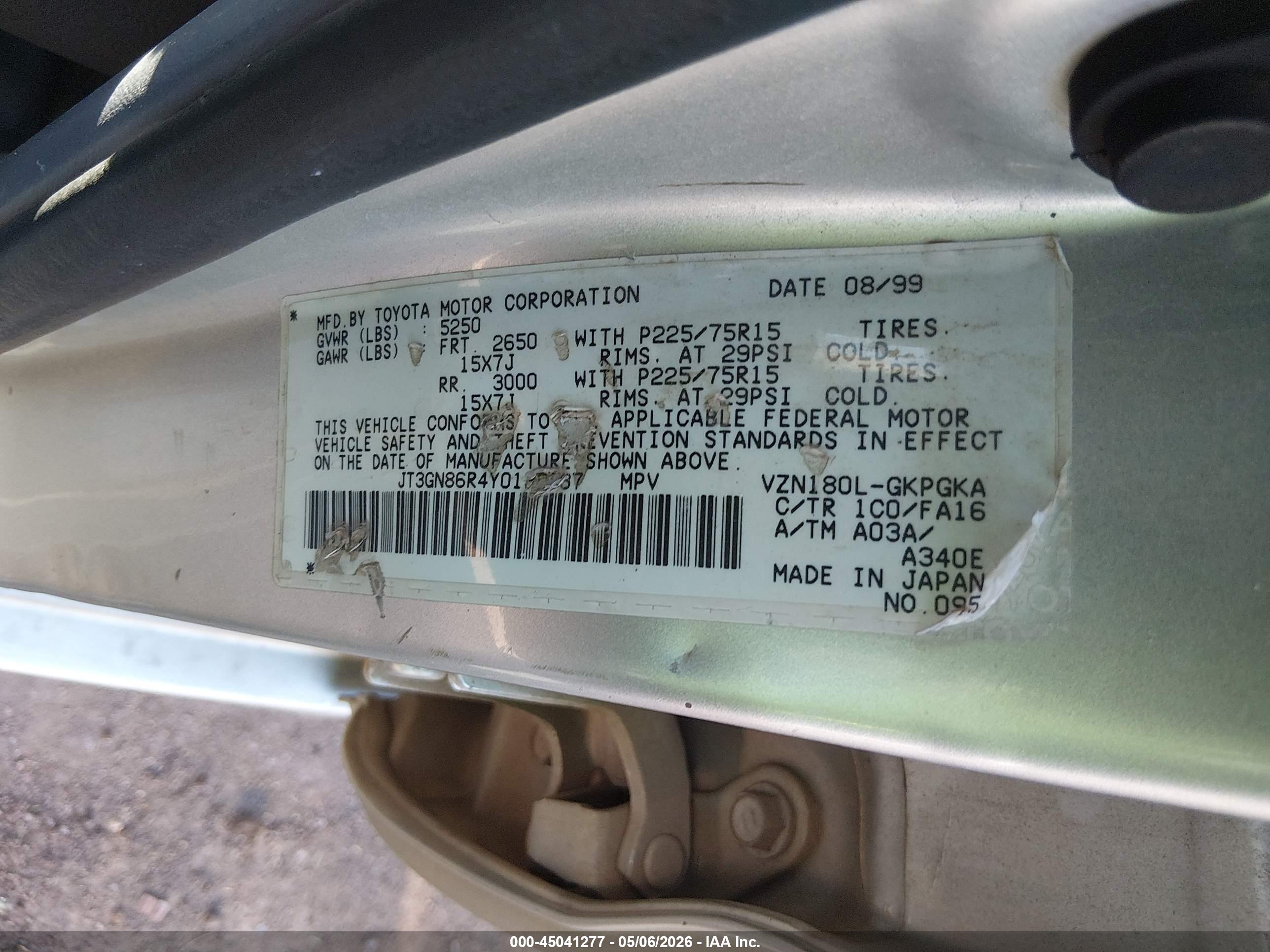 TOYOTA 4RUNNER image 9