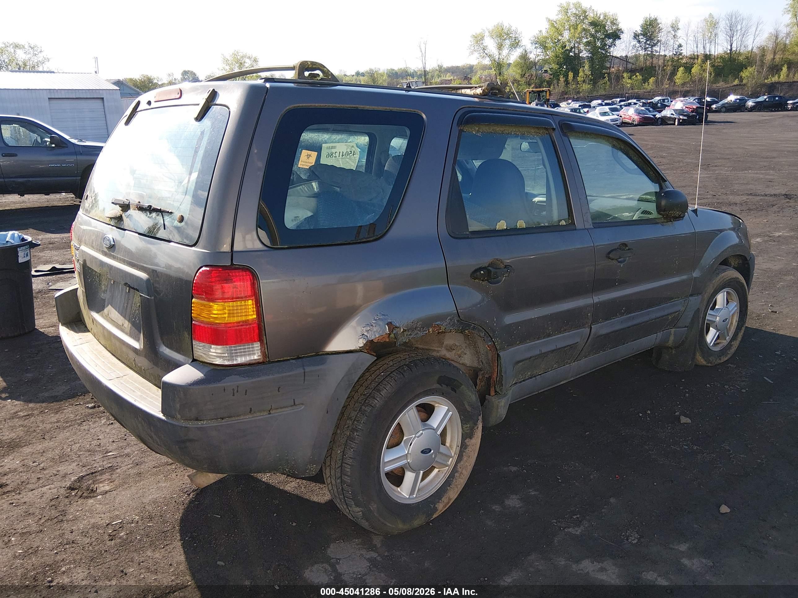 FORD ESCAPE image 4