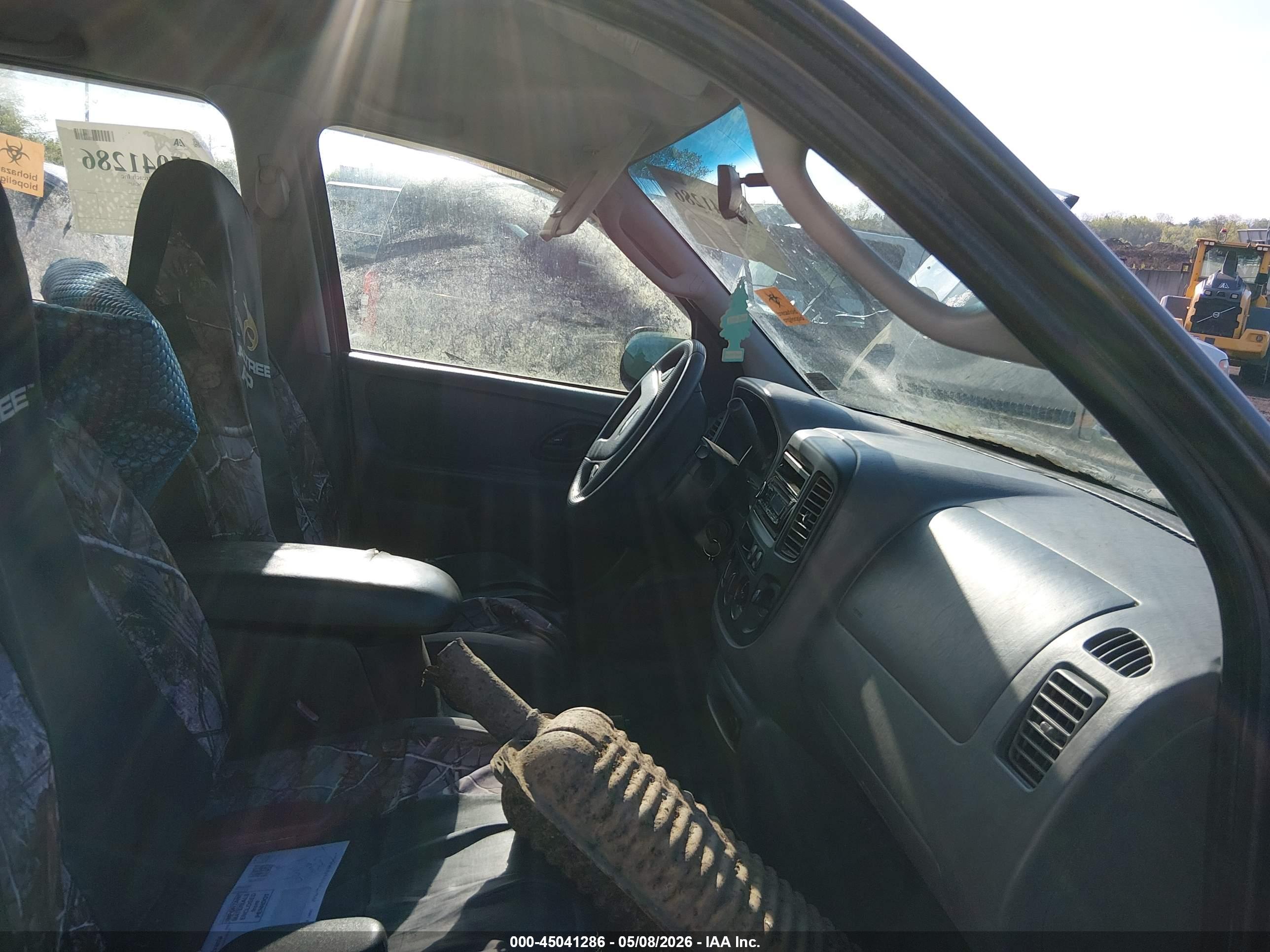 FORD ESCAPE image 5