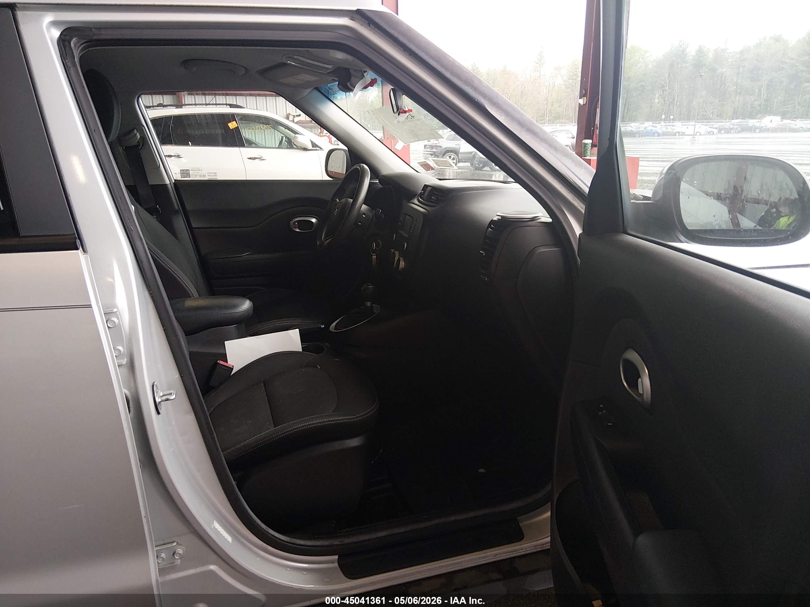 KIA SOUL image 5