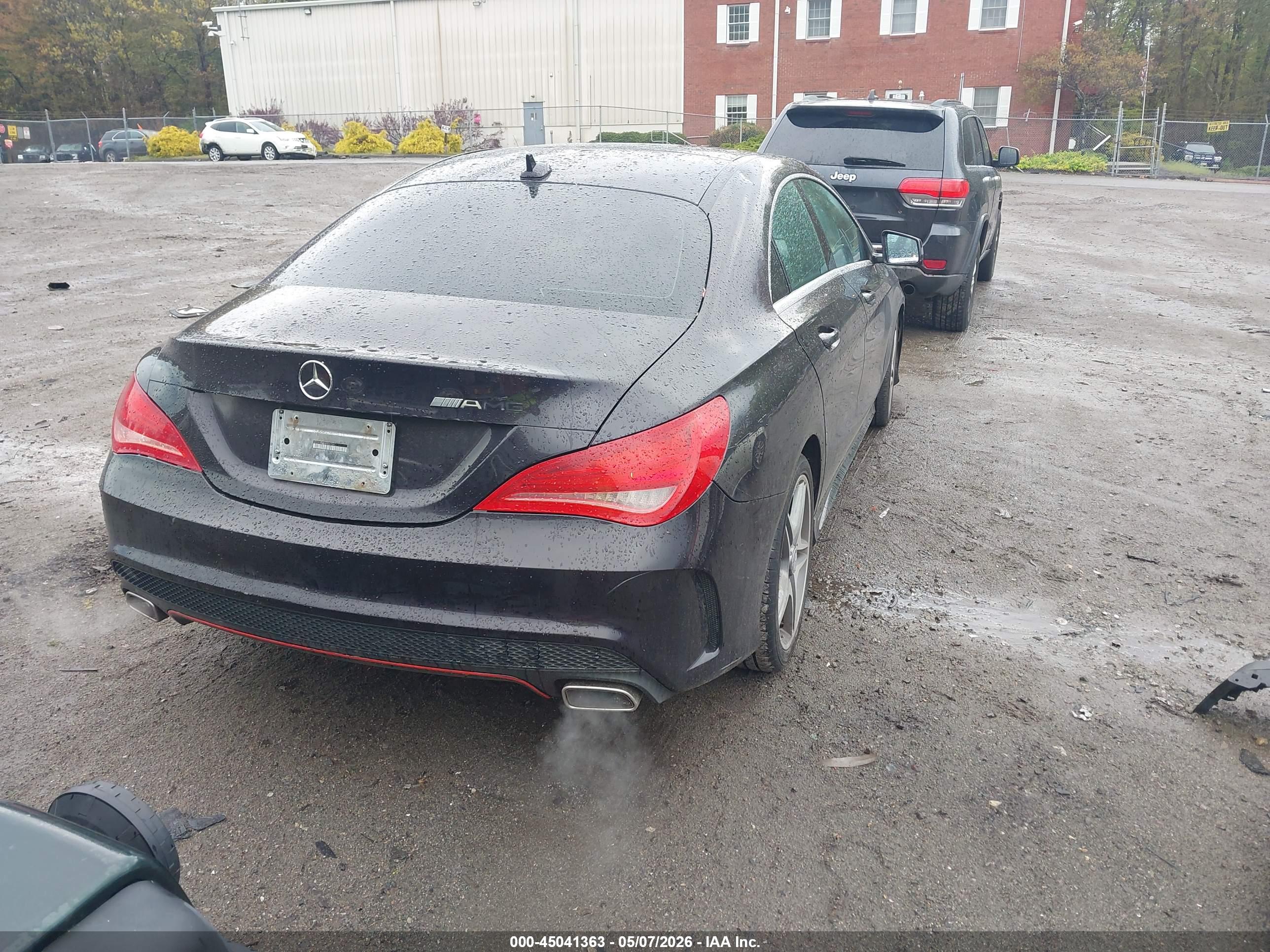 MERCEDES-BENZ CLA image 4