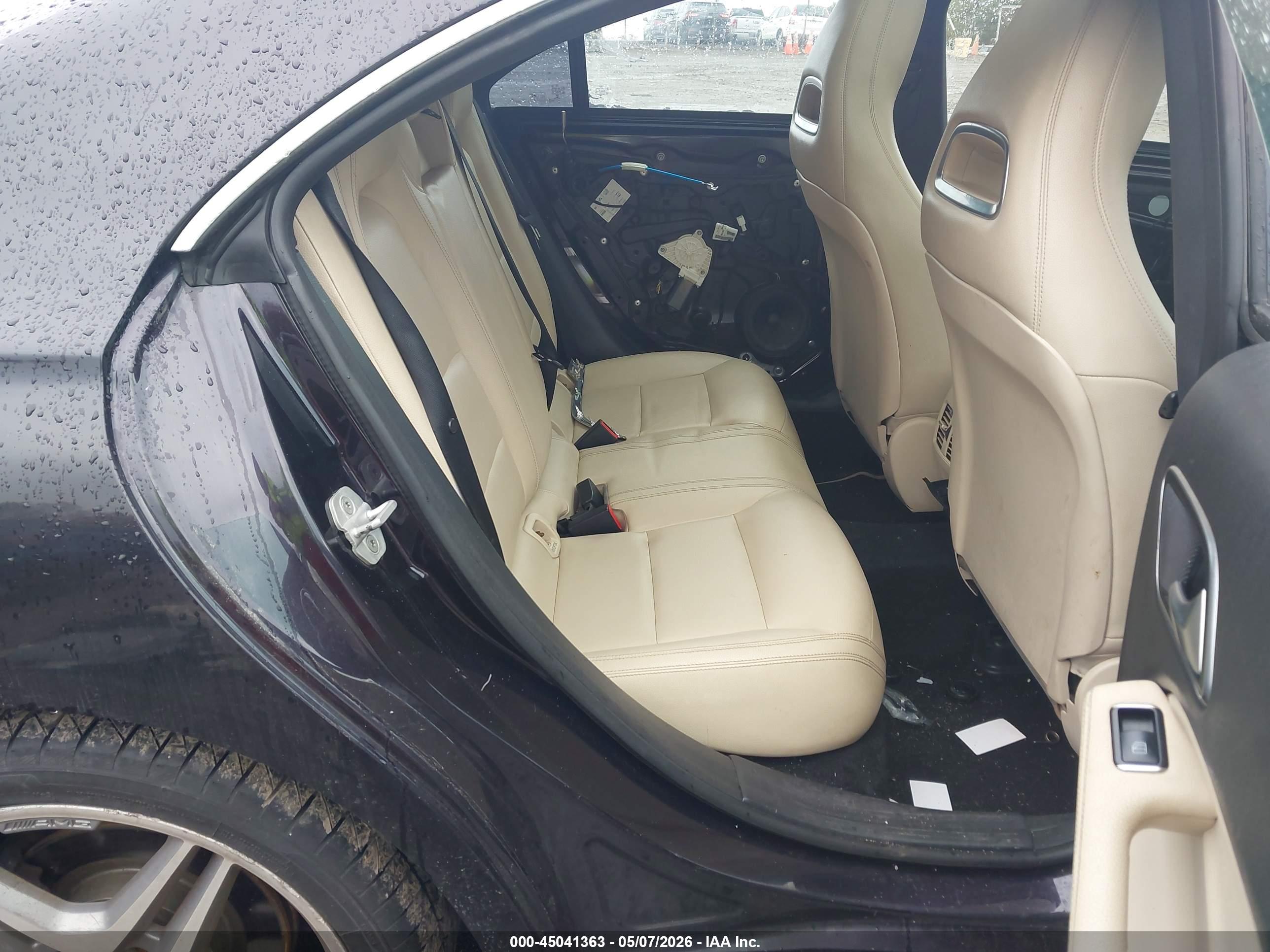 MERCEDES-BENZ CLA image 8