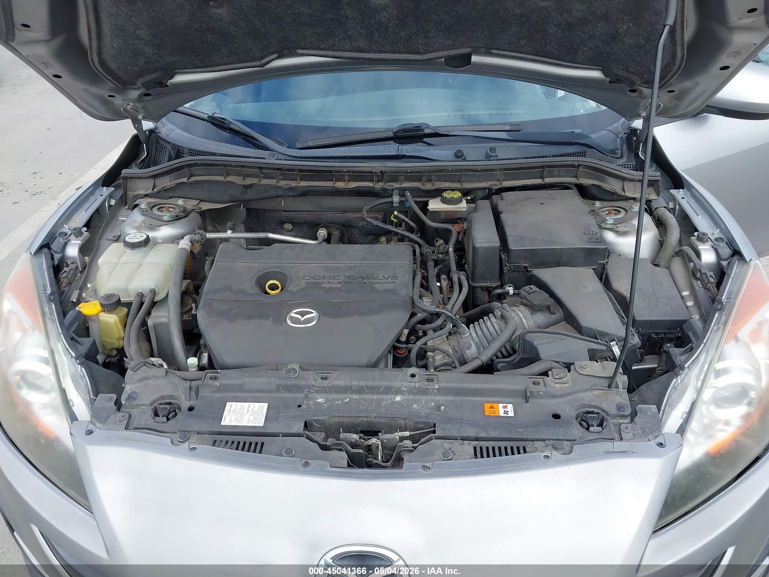 MAZDA MAZDA3 image 10
