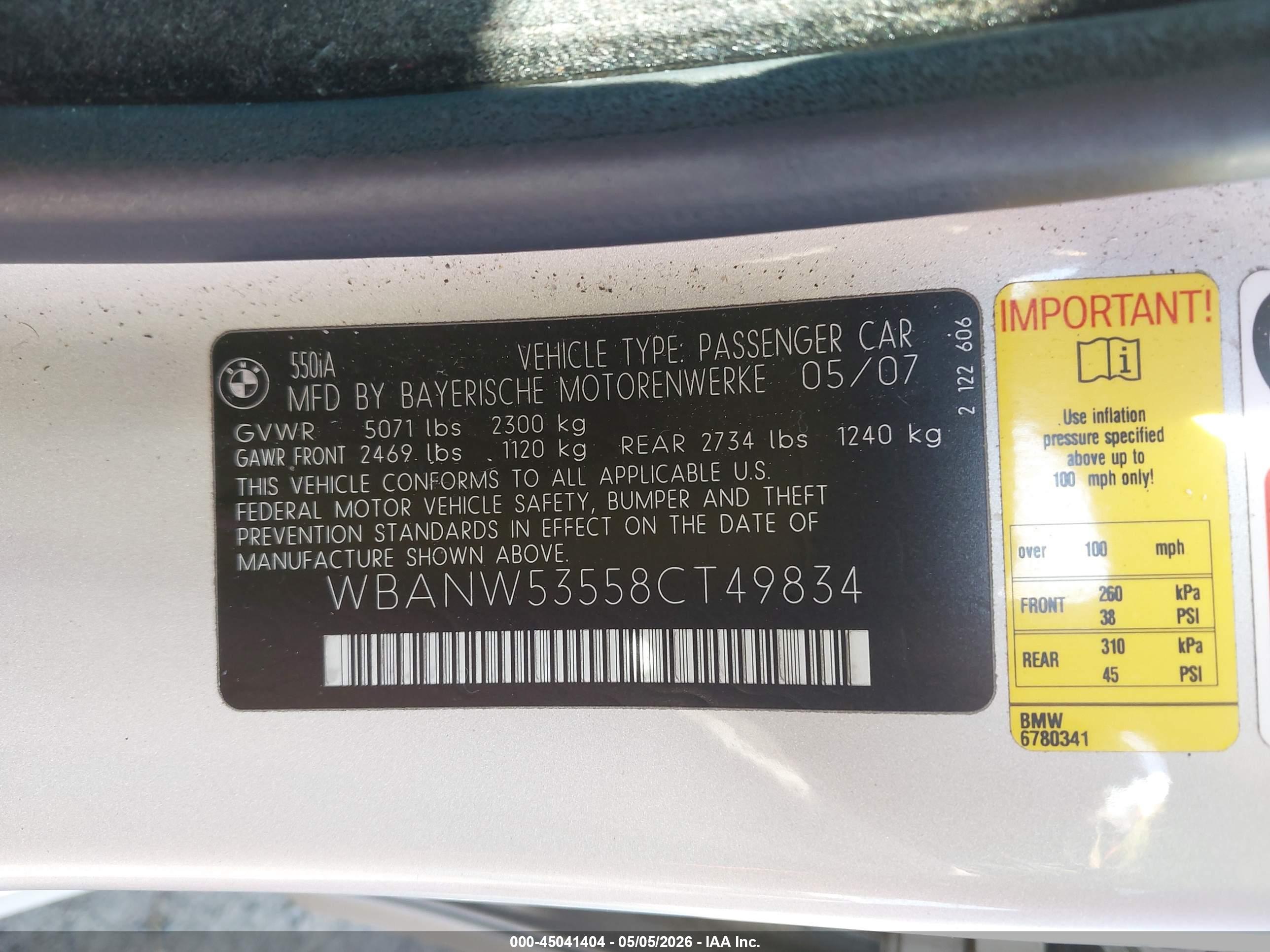 BMW 550I image 9