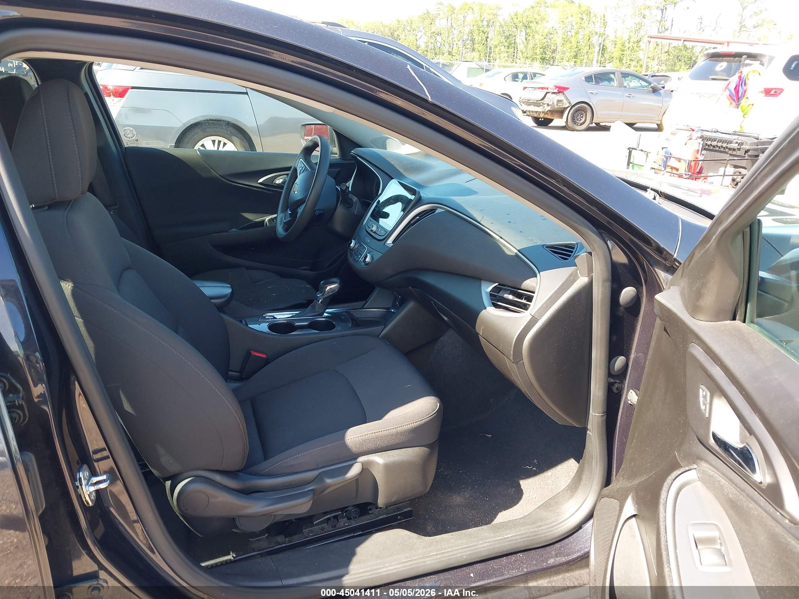CHEVROLET MALIBU image 5