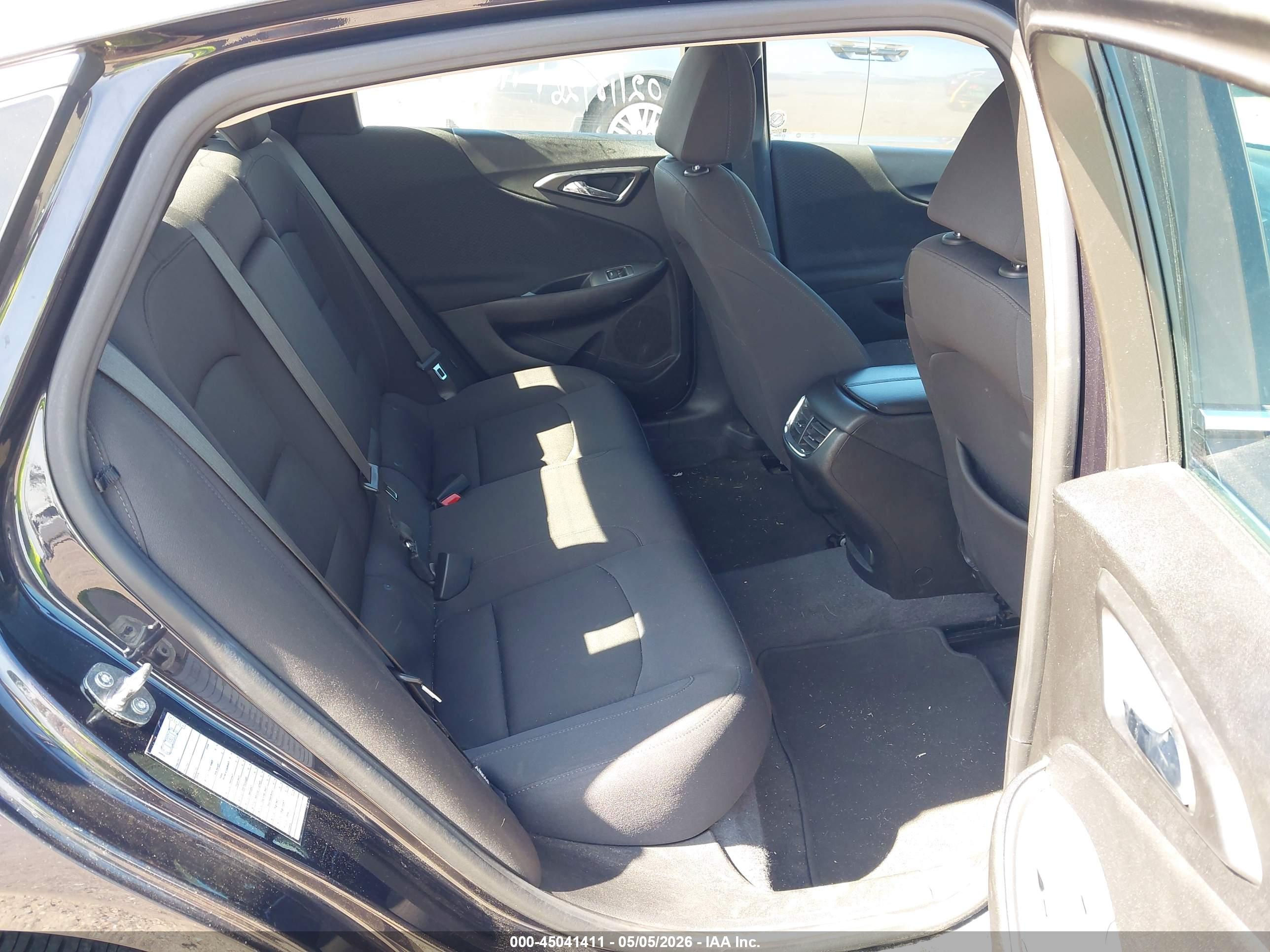 CHEVROLET MALIBU image 8