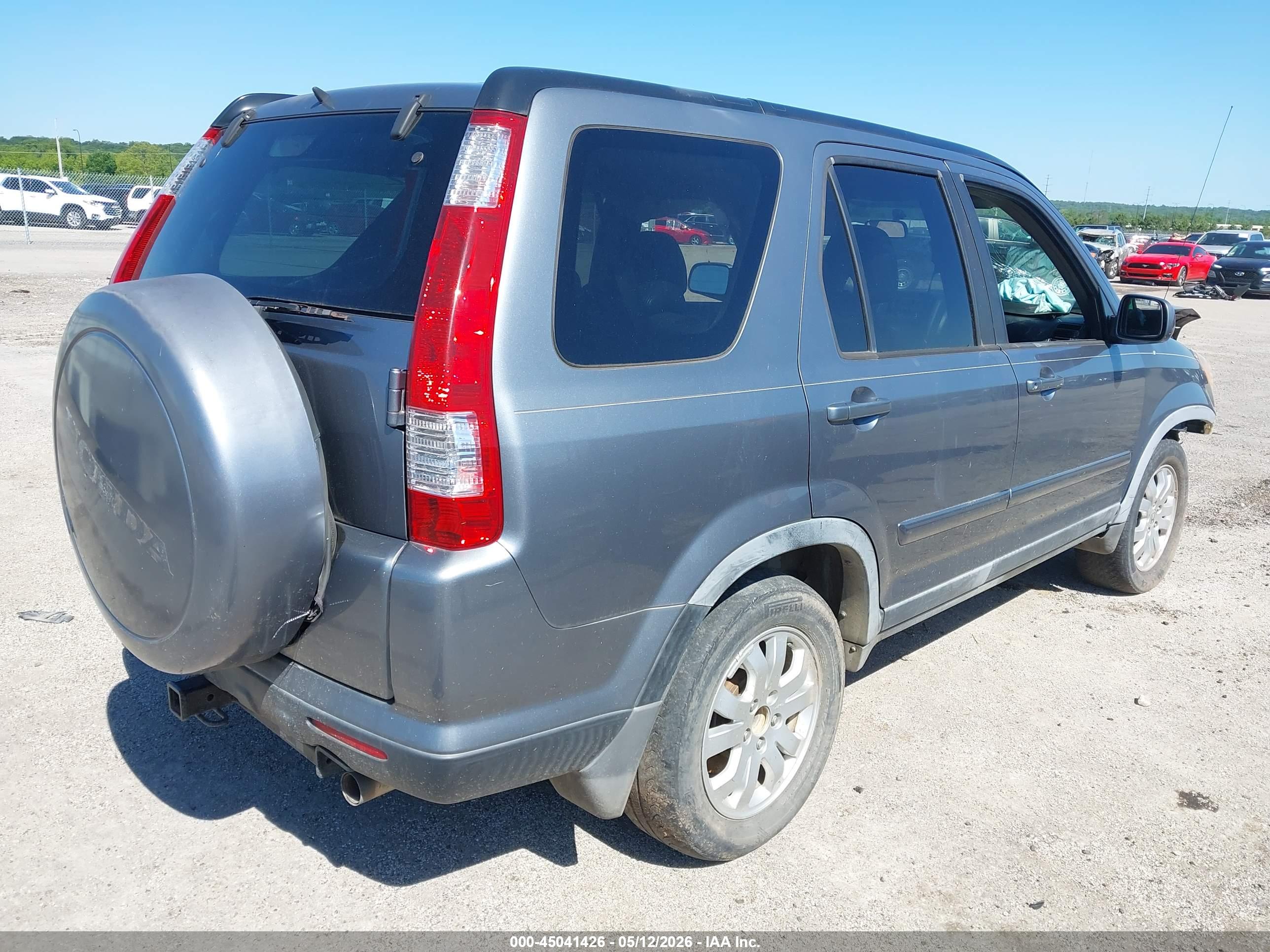 HONDA CR-V image 4