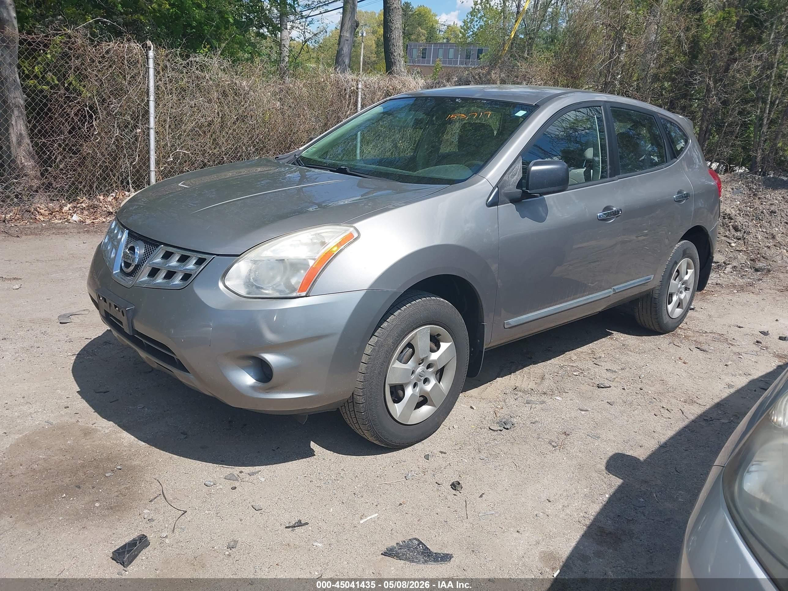 NISSAN ROGUE image 2