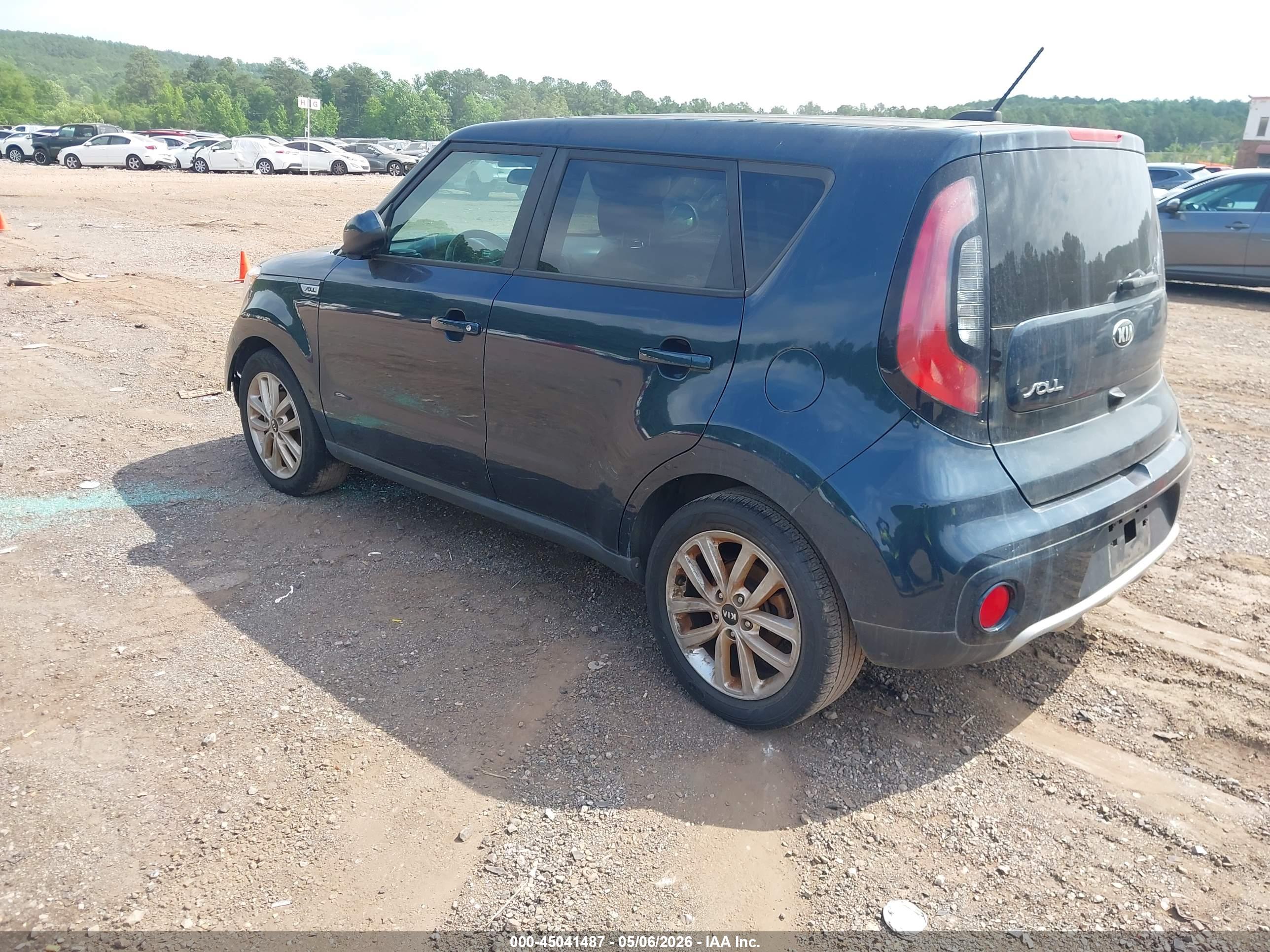 KIA SOUL image 3