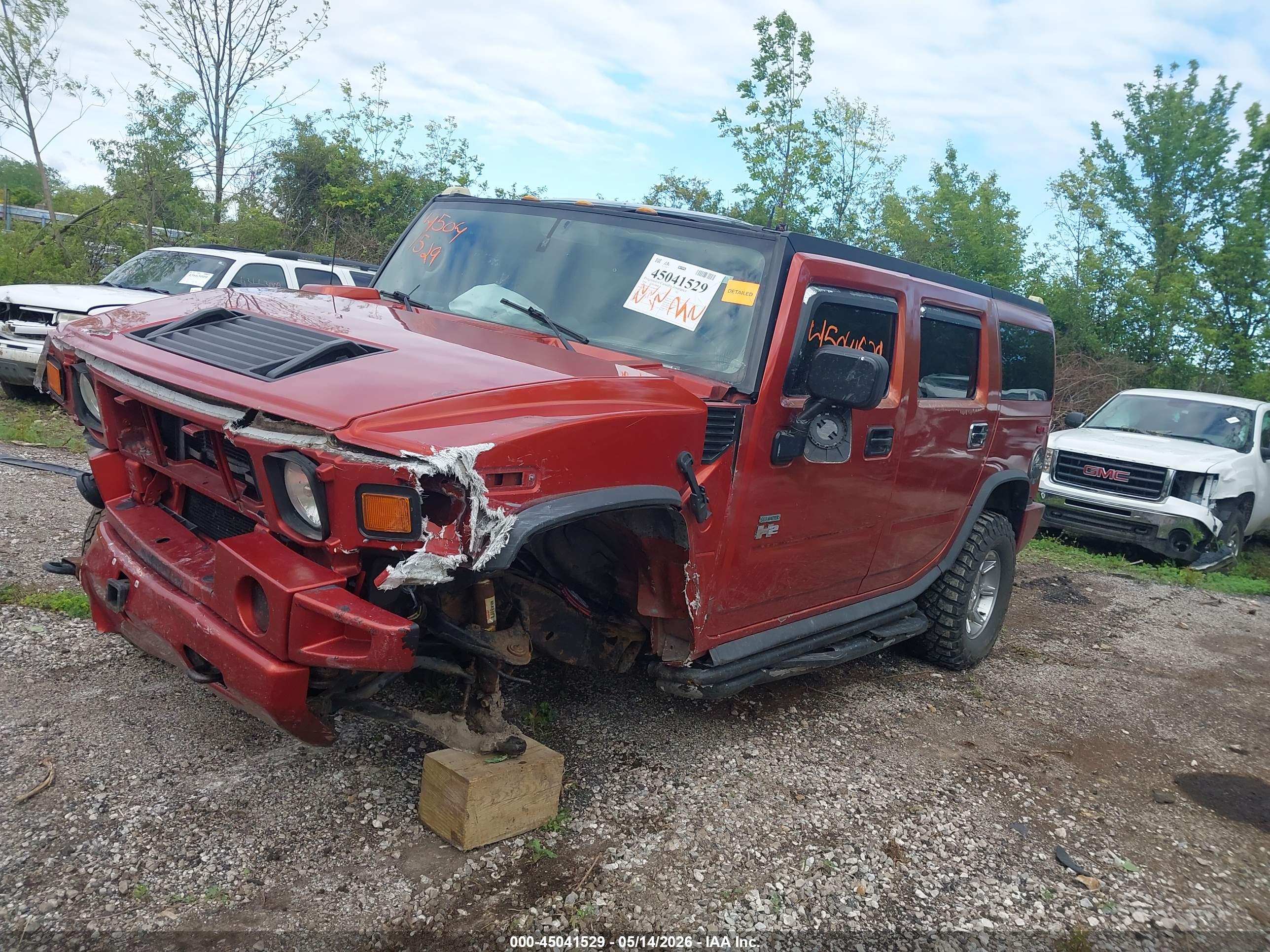 HUMMER H2 image 2