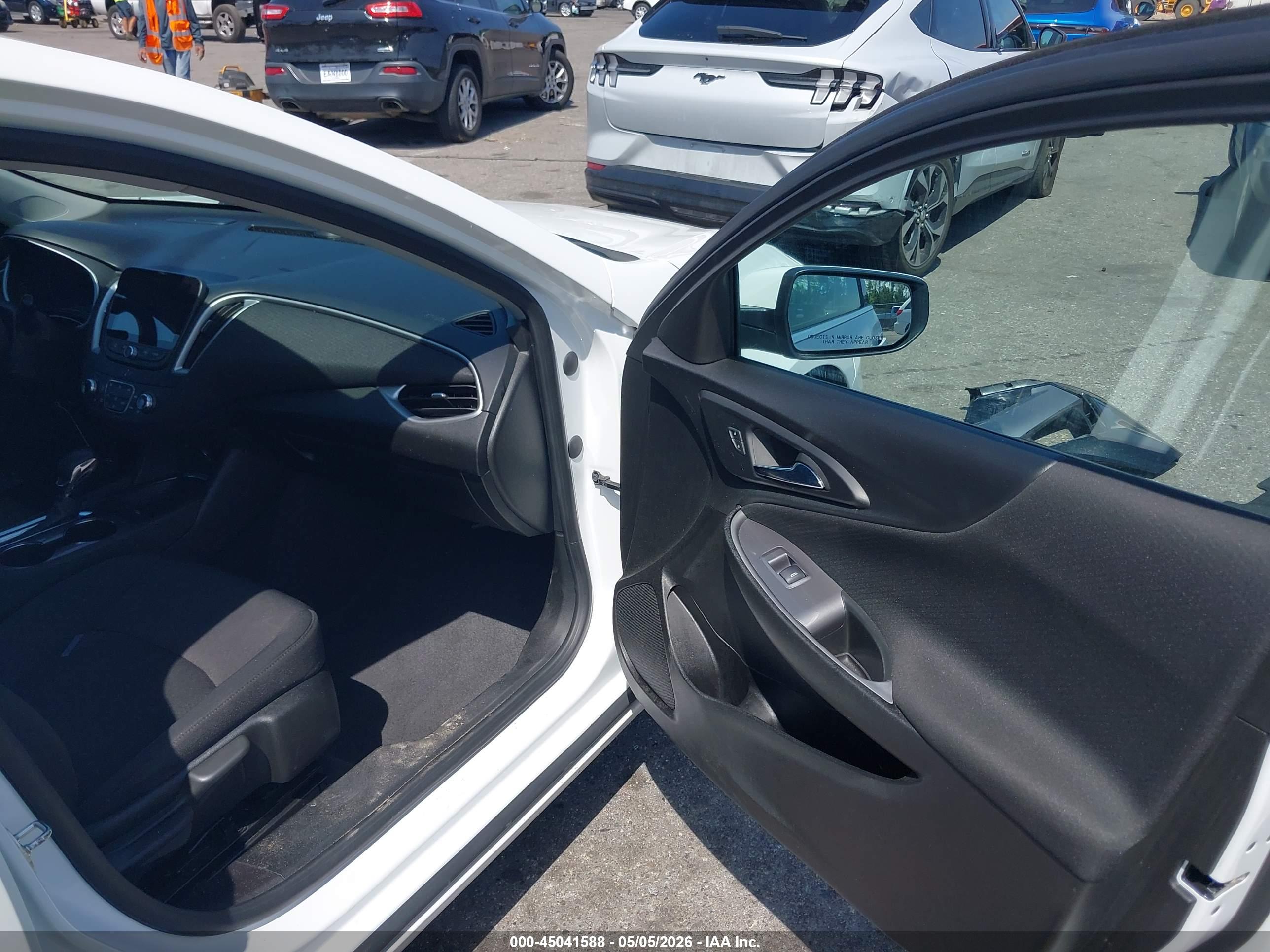 CHEVROLET MALIBU image 5