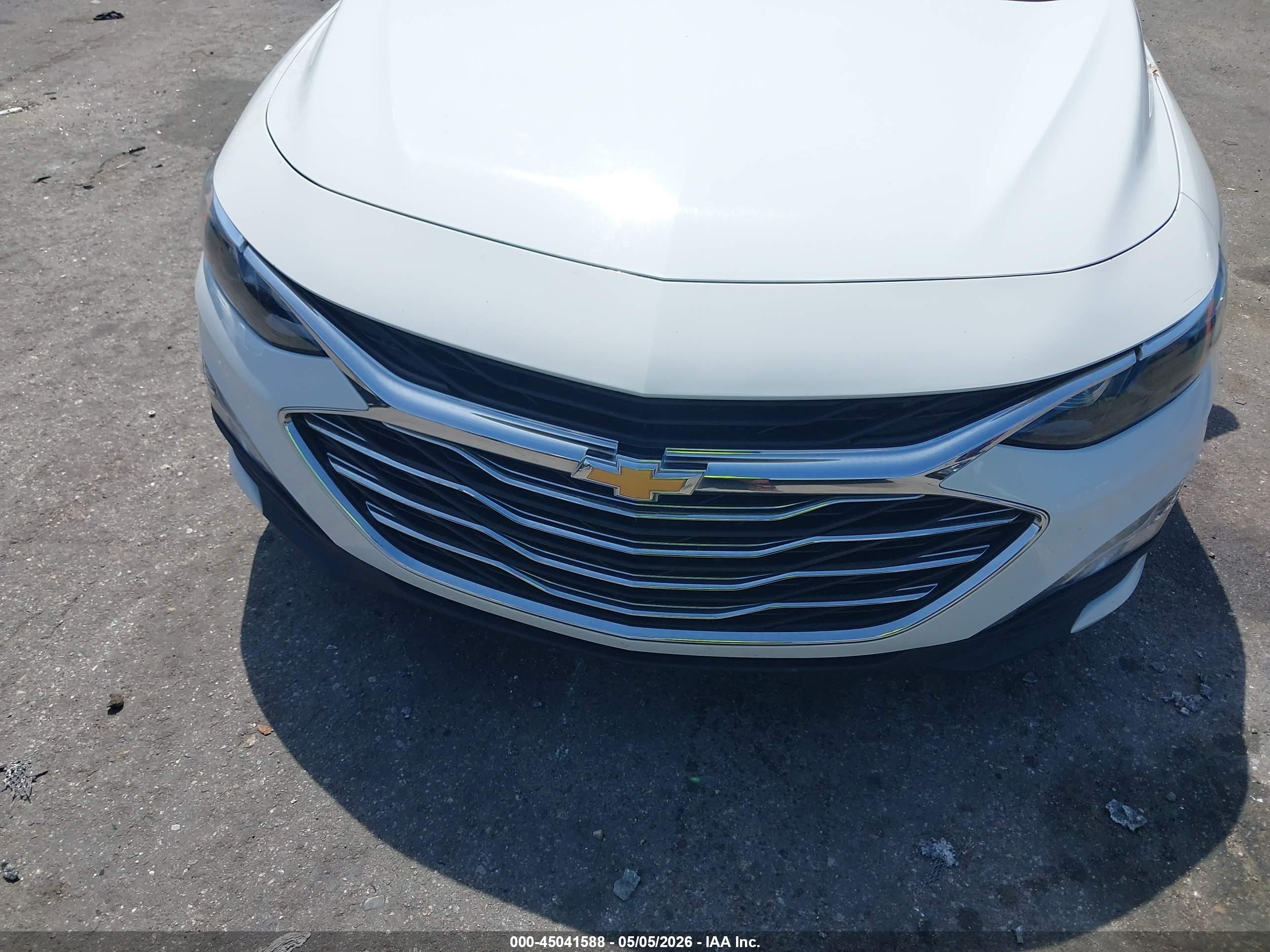 CHEVROLET MALIBU image 6