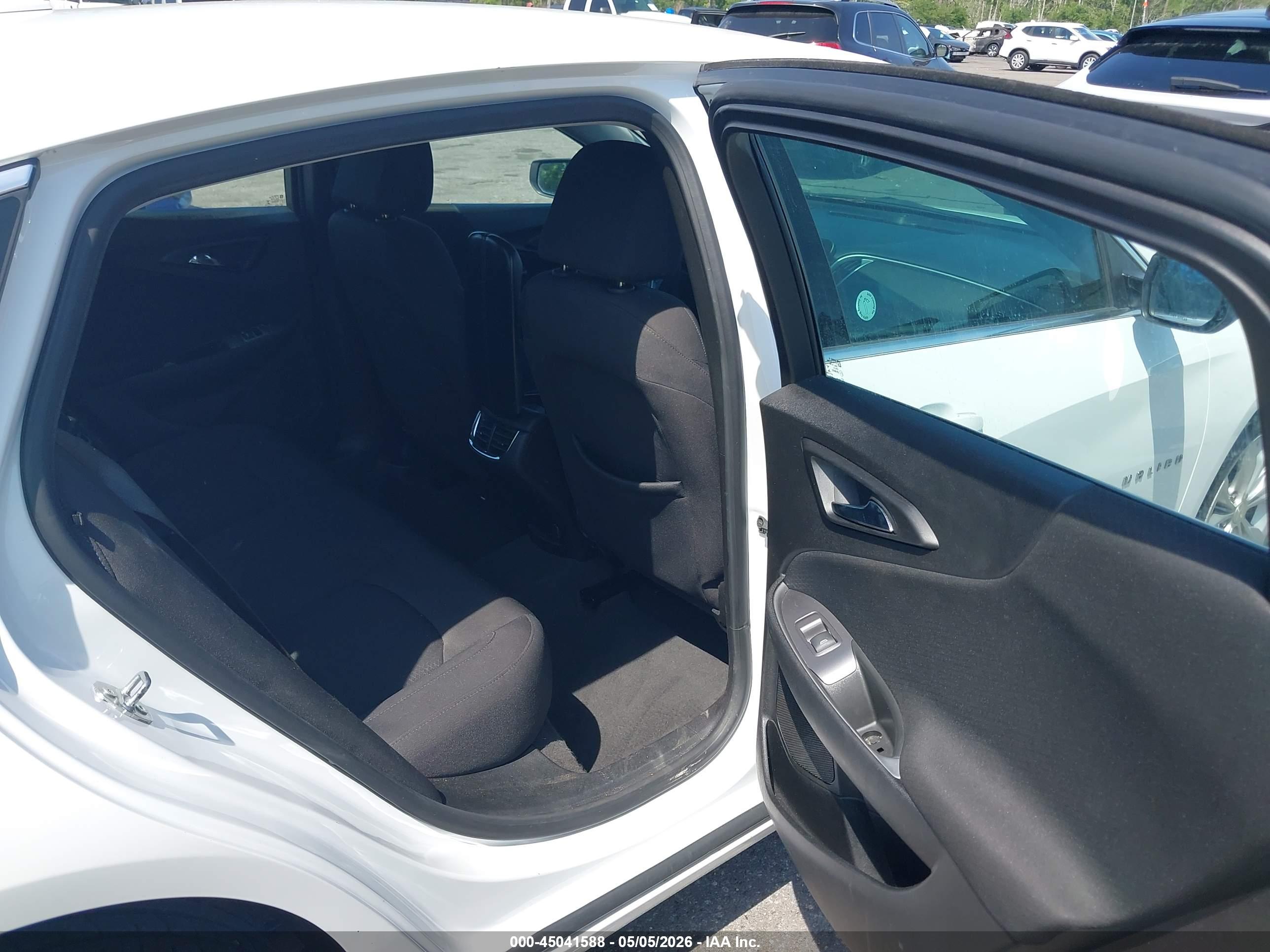 CHEVROLET MALIBU image 8
