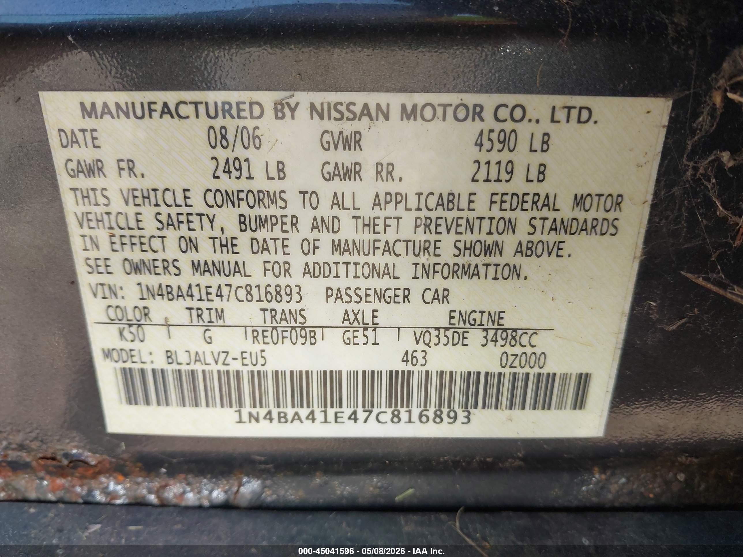 NISSAN MAXIMA image 9