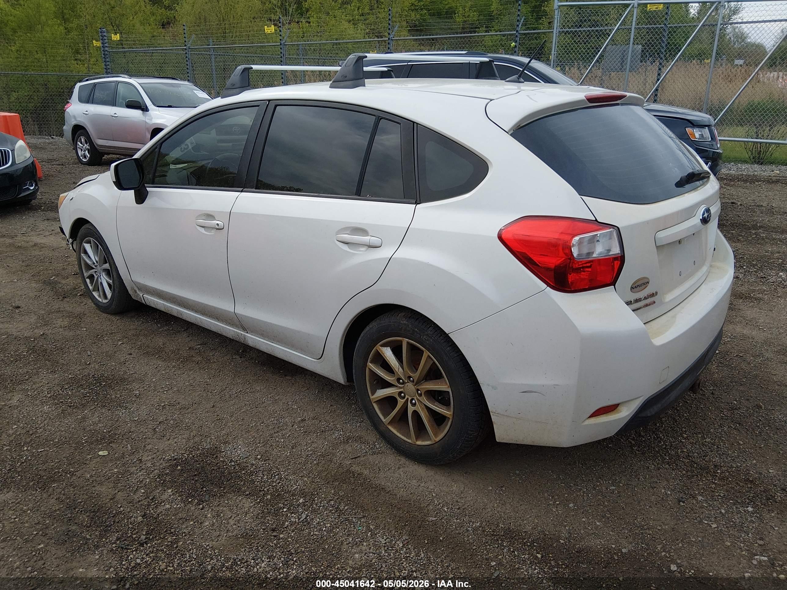 SUBARU IMPREZA image 3