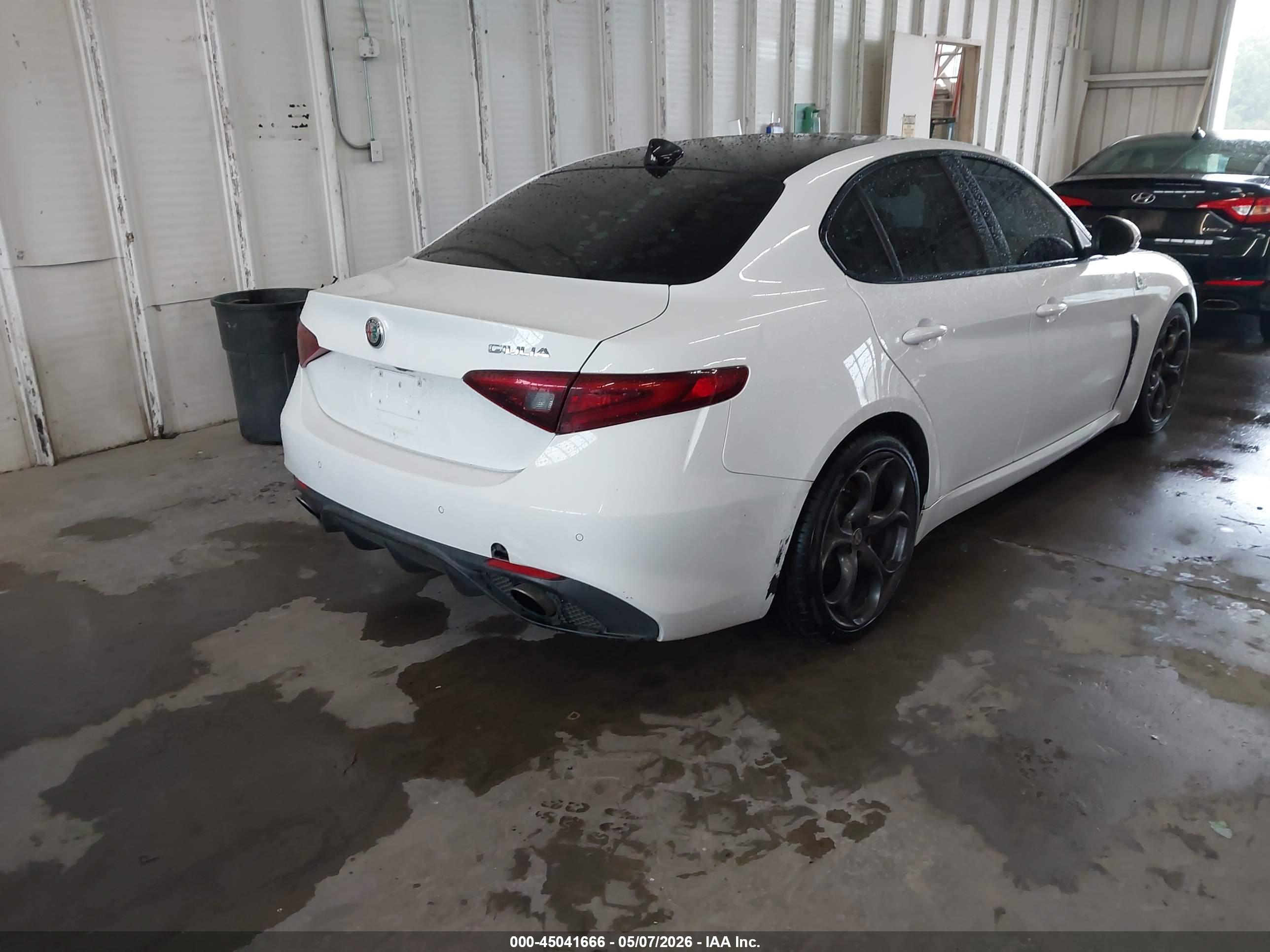 ALFA ROMEO image 4