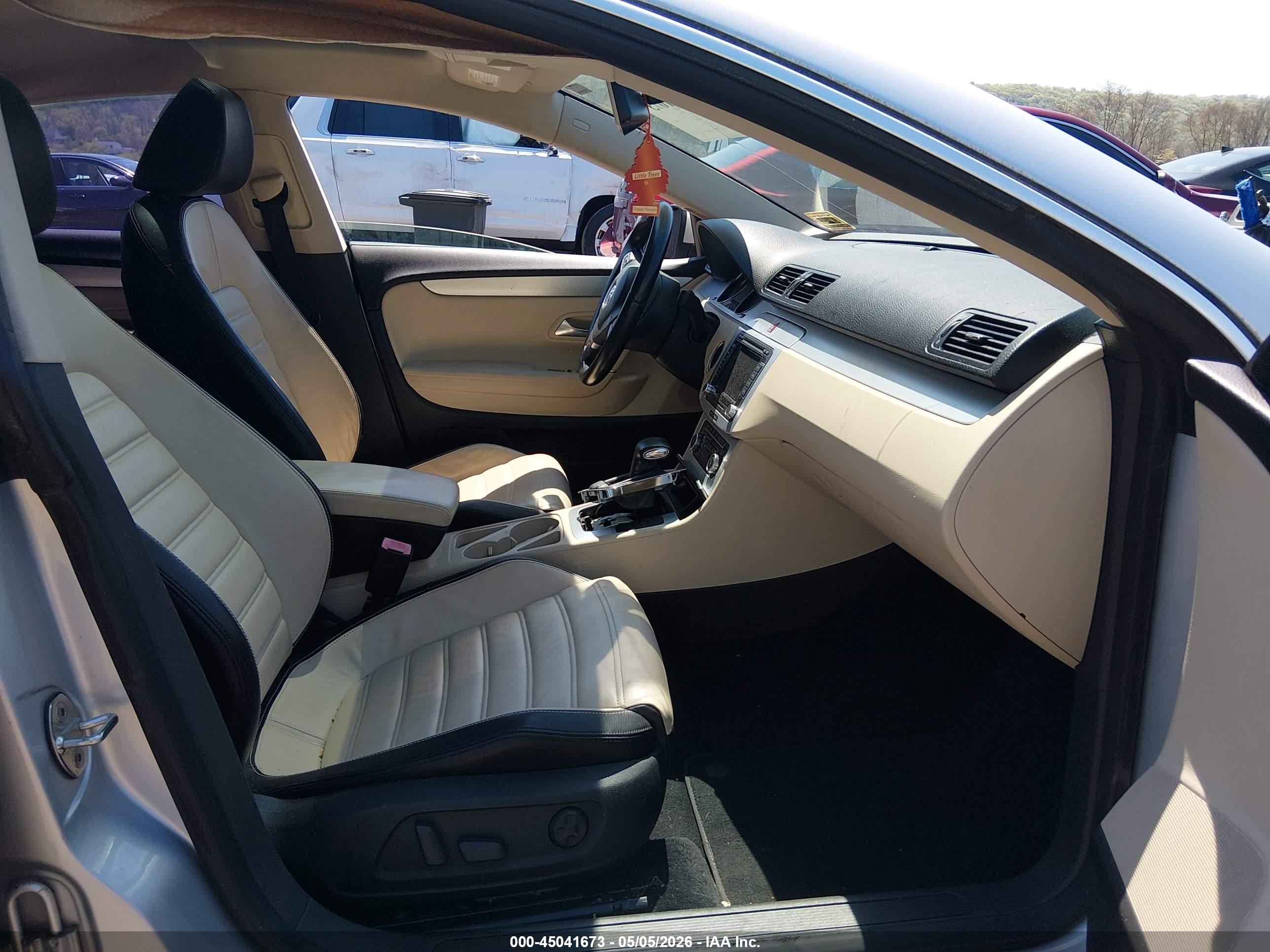 VOLKSWAGEN CC image 5
