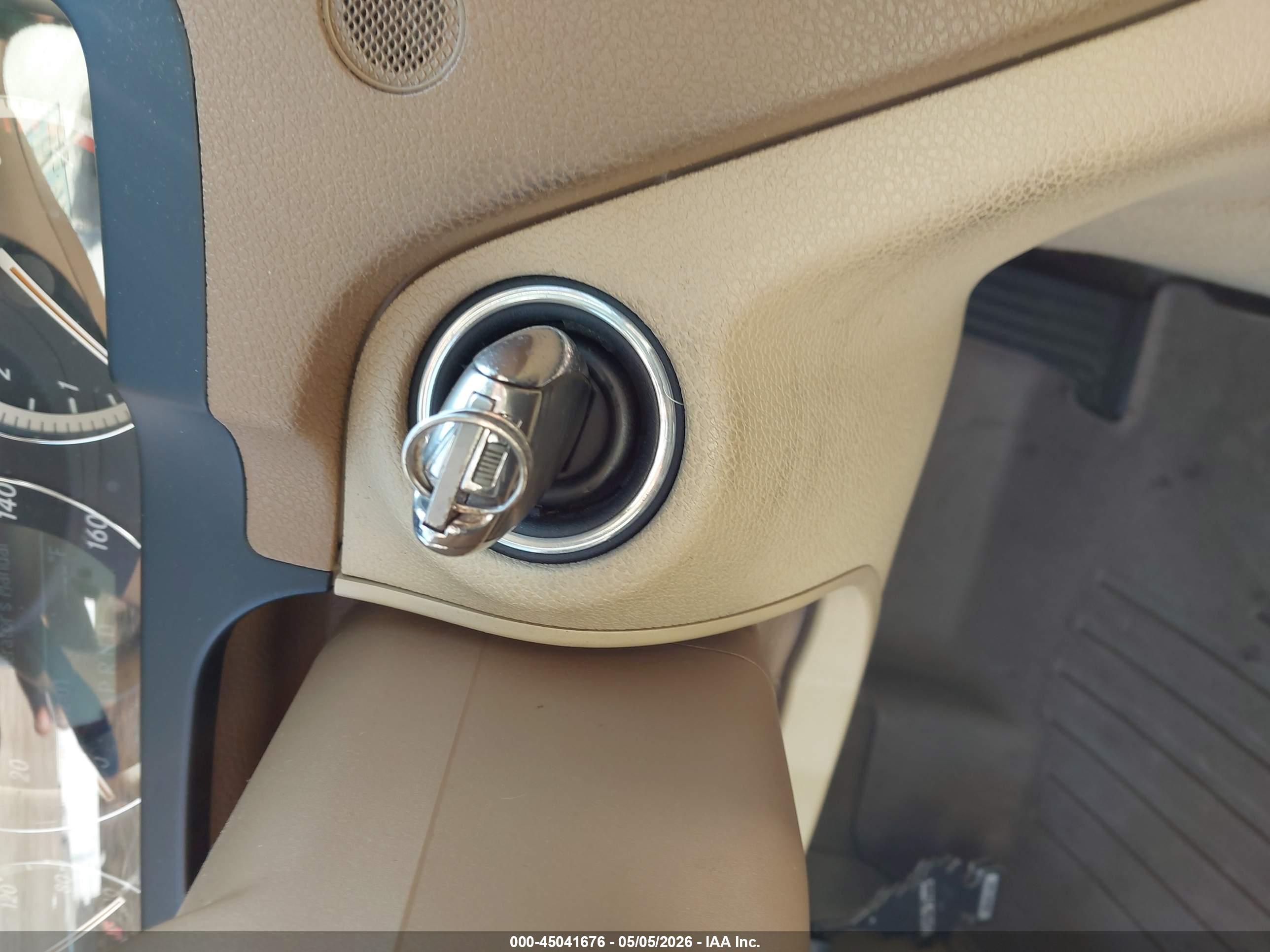 MERCEDES-BENZ C image 11