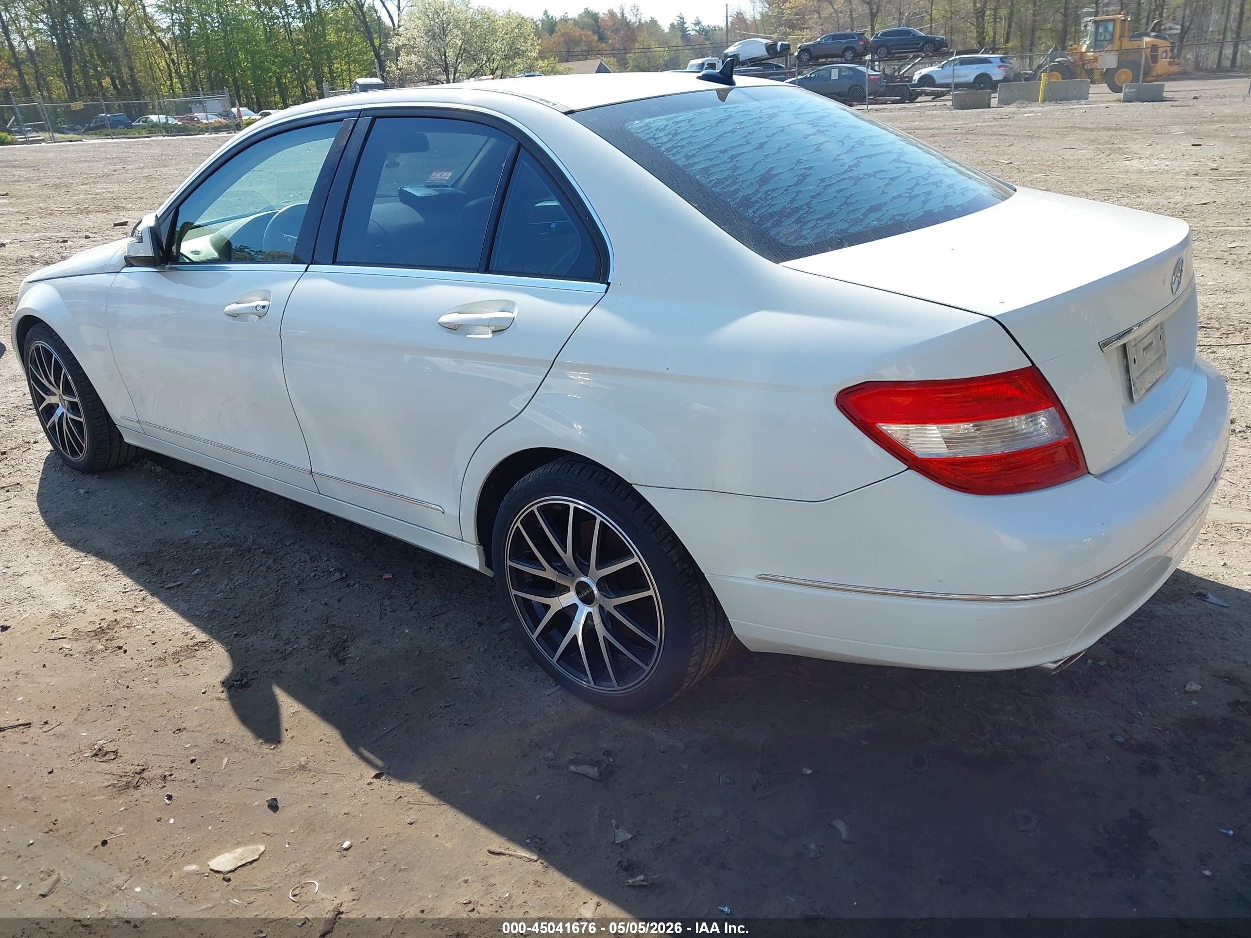MERCEDES-BENZ C image 3