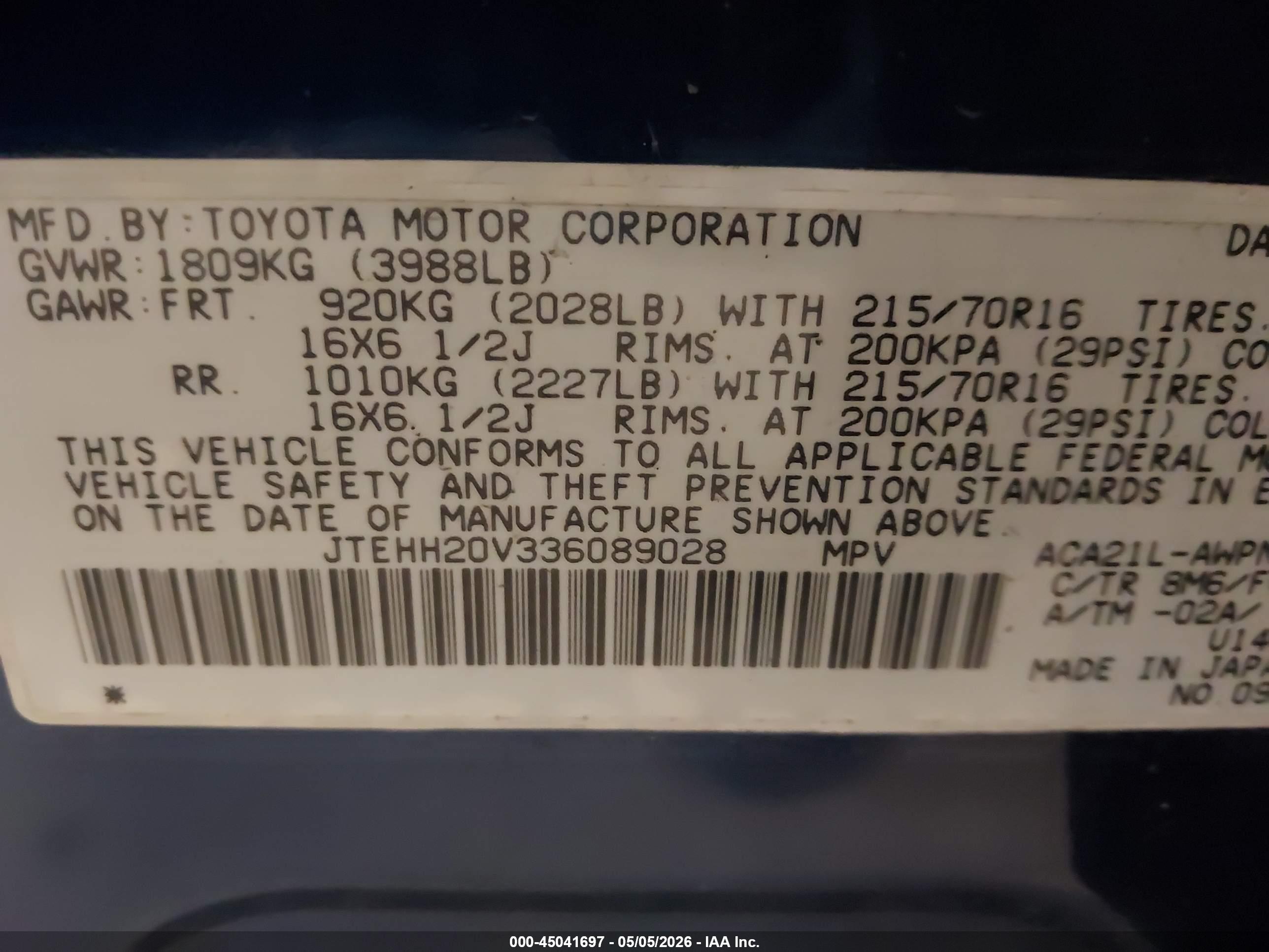 TOYOTA RAV4 image 9