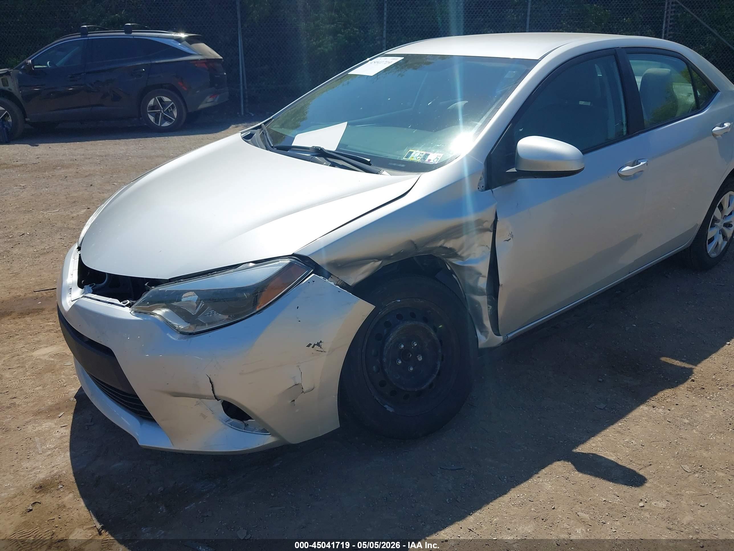 TOYOTA COROLLA image 6