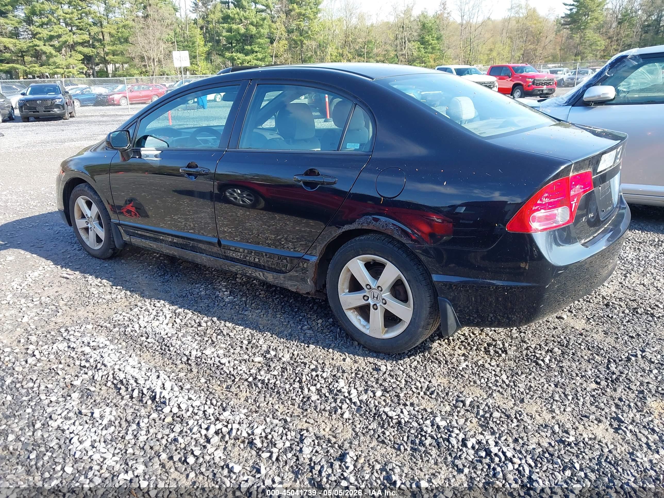 HONDA CIVIC image 3