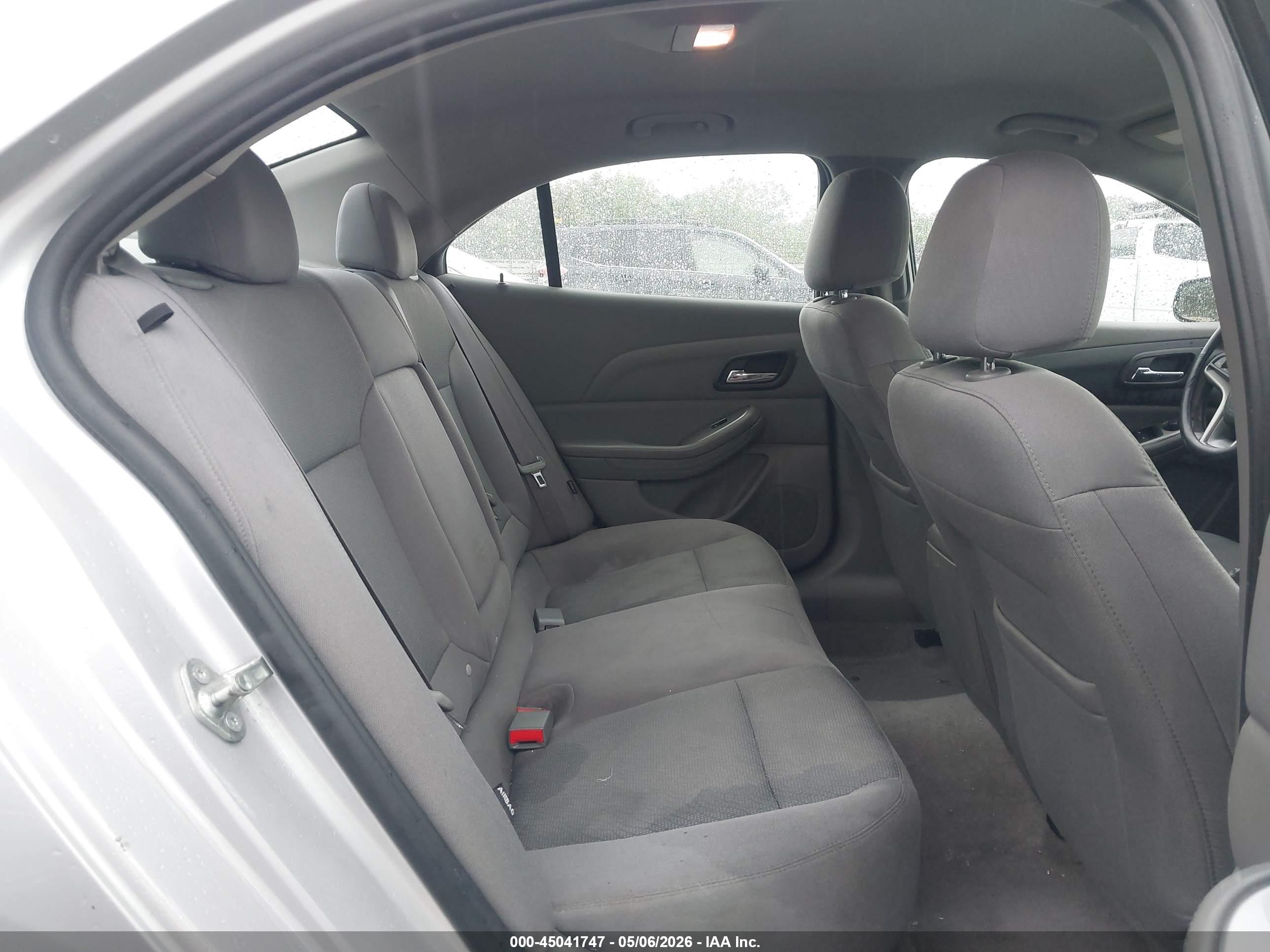 CHEVROLET MALIBU image 8