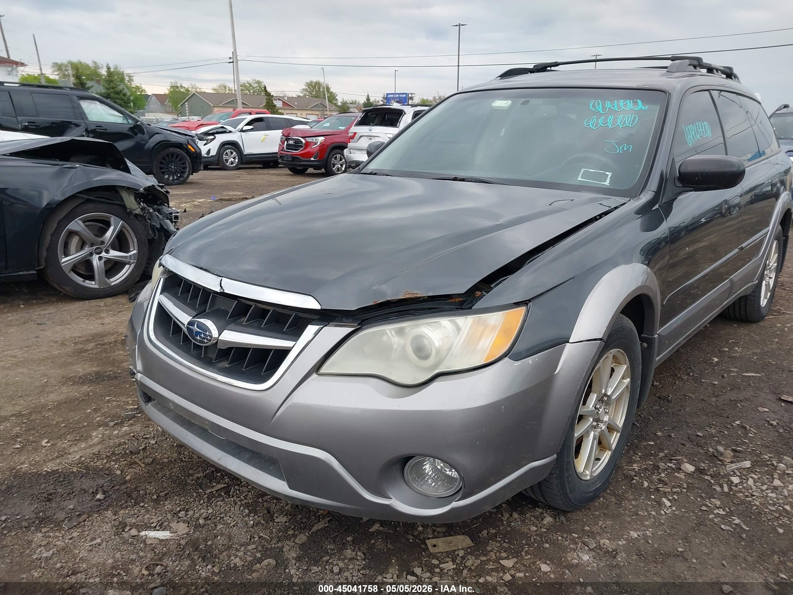 SUBARU OUTBACK image 6